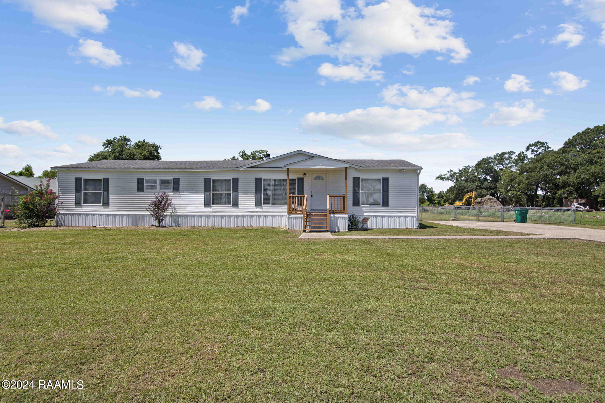 1112 Melvin Dupuis, Breaux Bridge LA