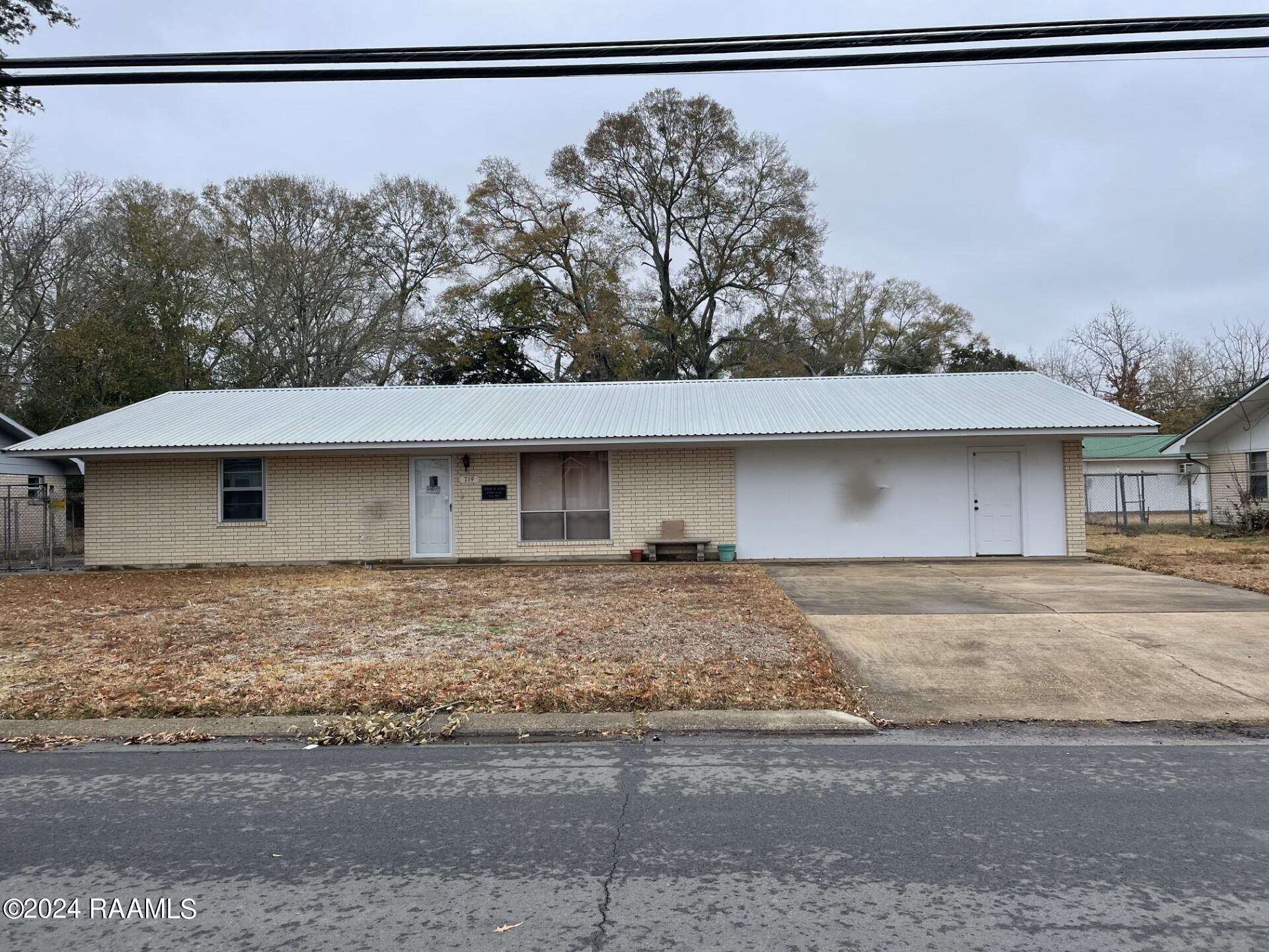 719 W Magnolia, Ville Platte LA