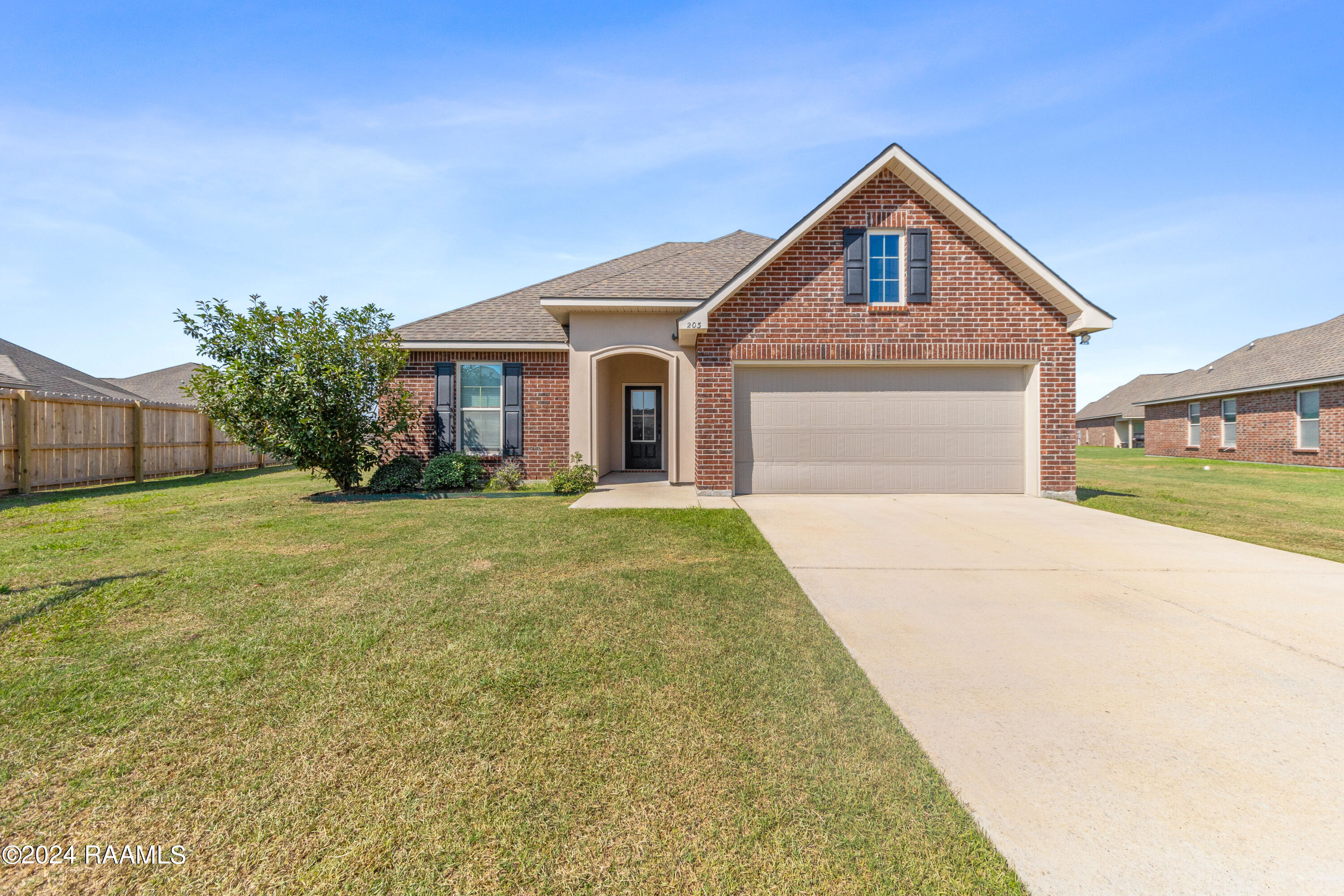 203 Hunters Hill, Duson LA