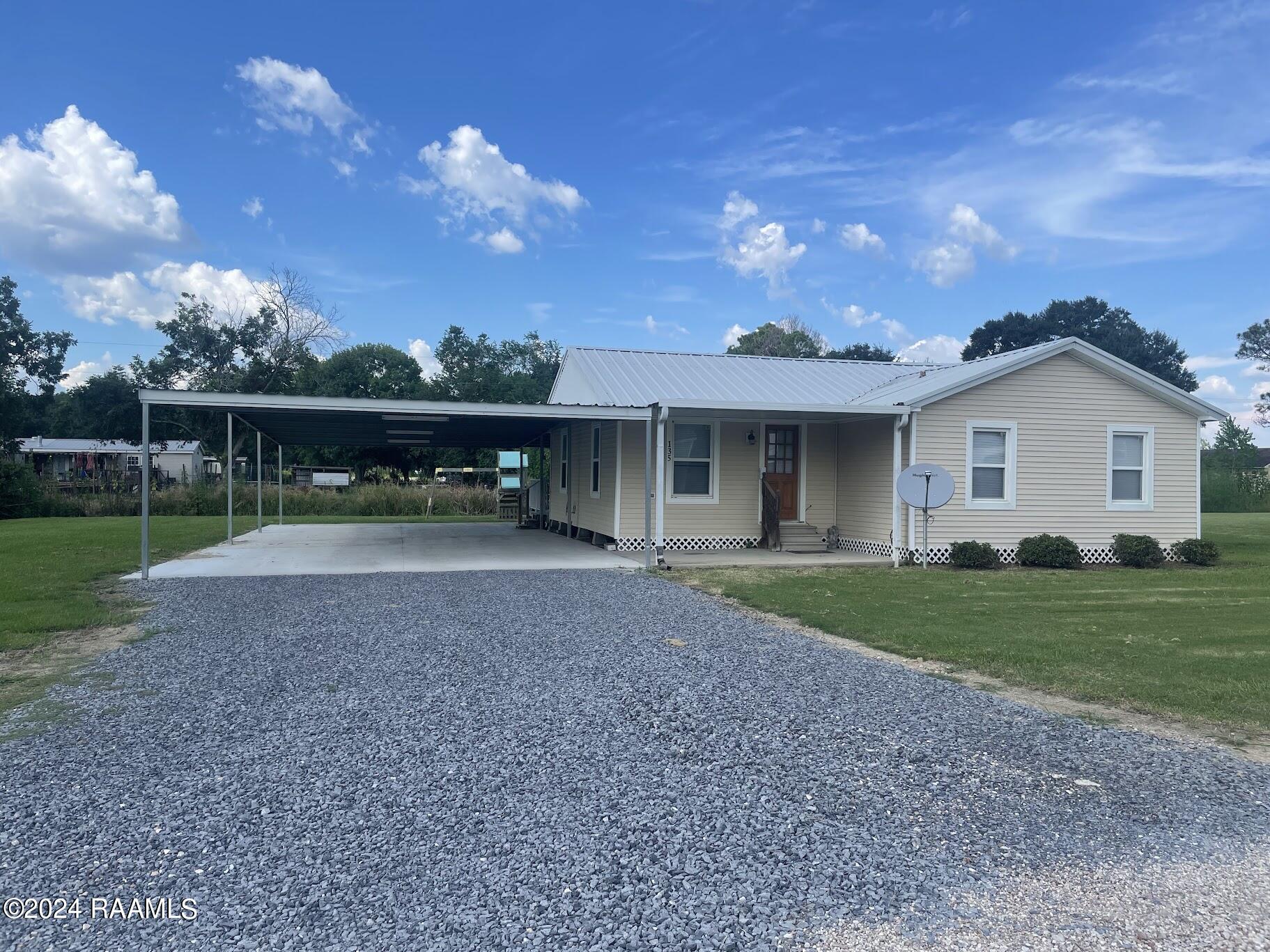 135 Cajun Creek, Rayne LA