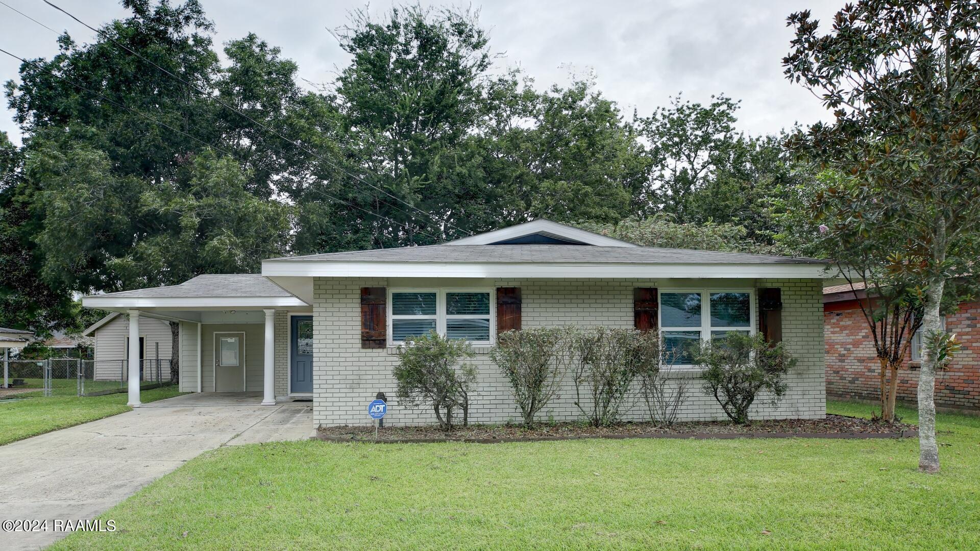 315 Harrell, Lafayette LA