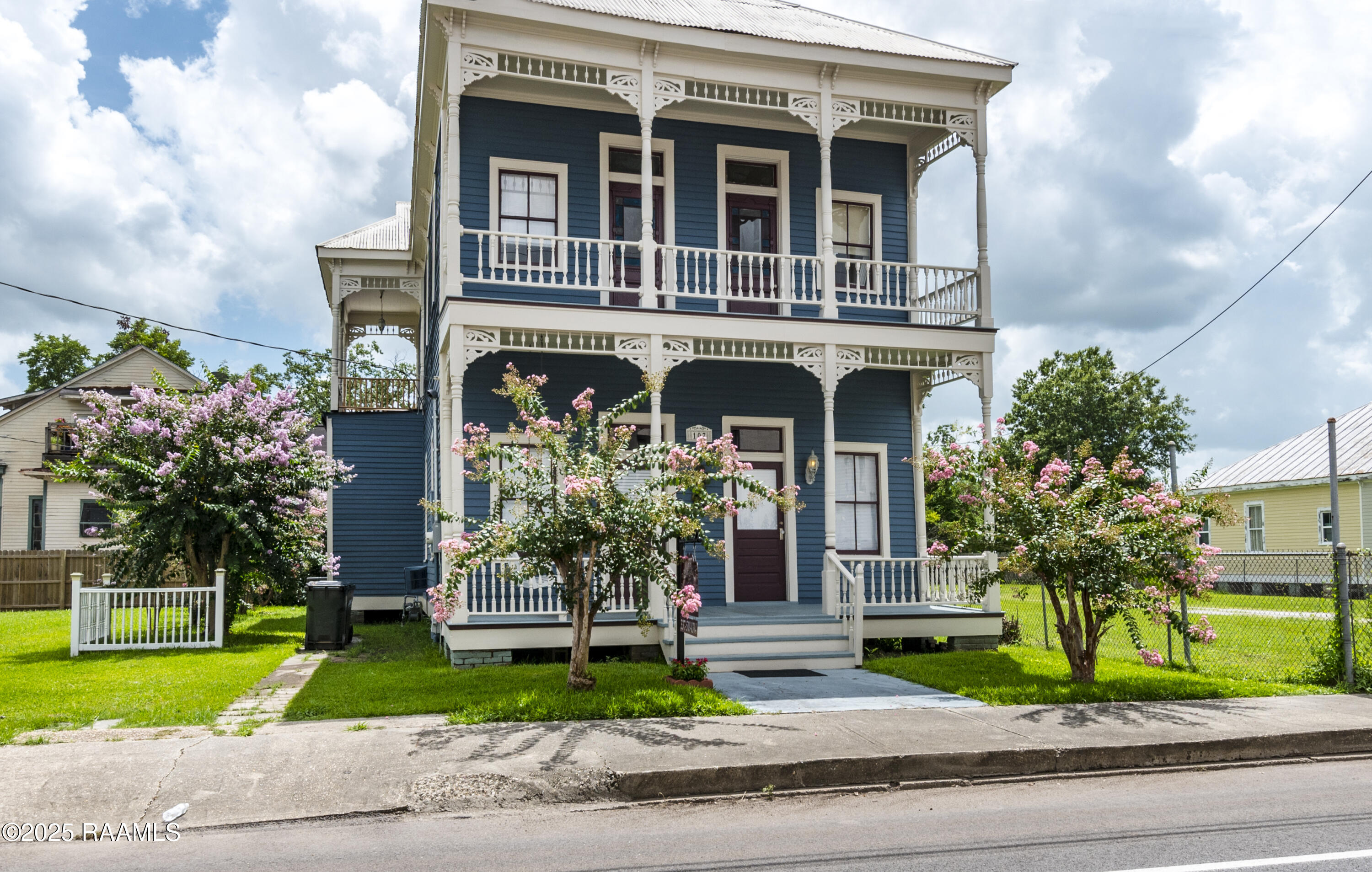 107 W St Peter, New Iberia LA