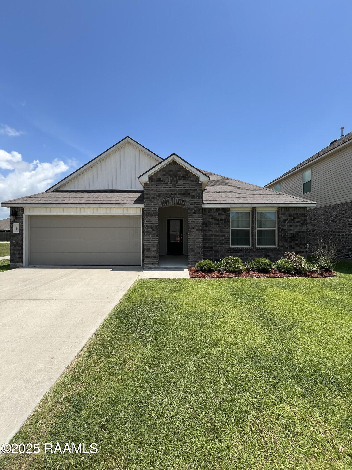 127 Abbeywood, Youngsville LA