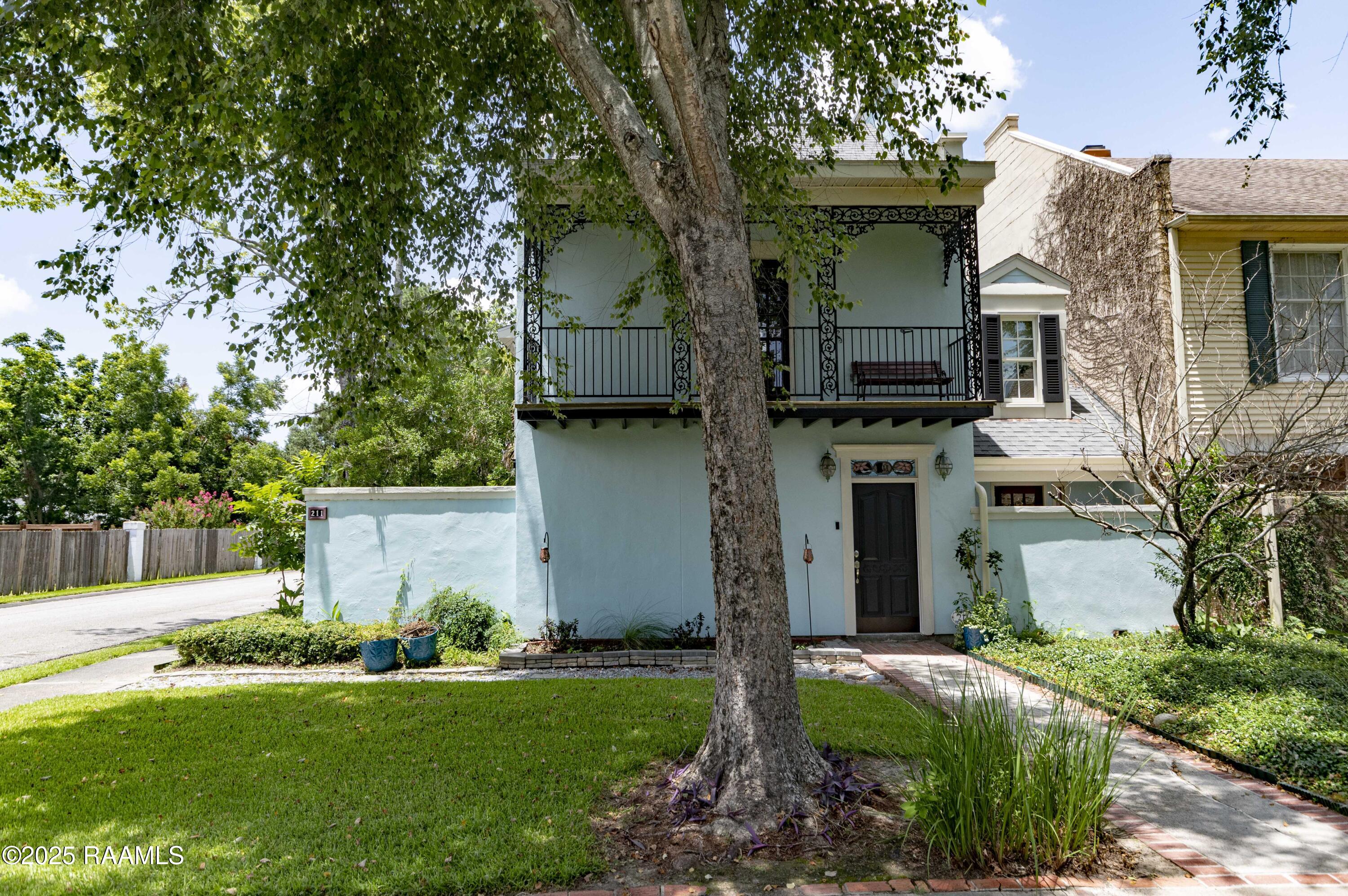 211 Ursuline, Lafayette LA