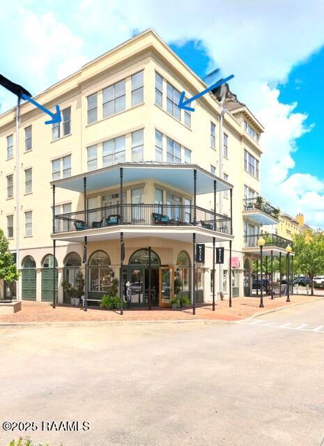 201 Settlers Trace, Lafayette LA