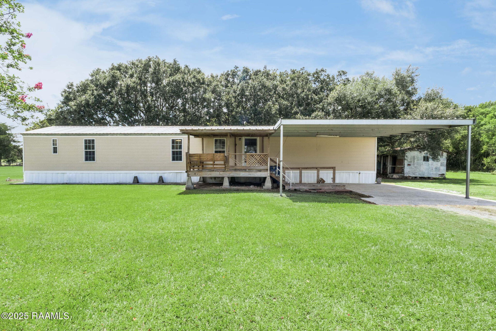 10916 Shanna, Abbeville LA