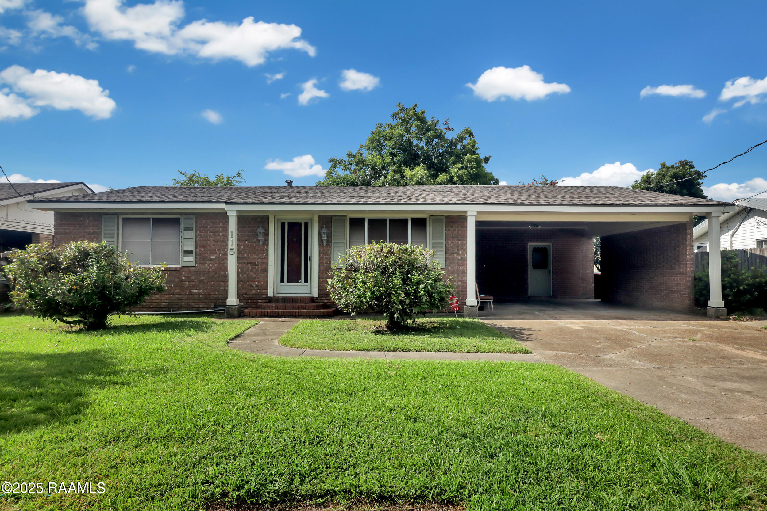 115 Rayland, Lafayette LA