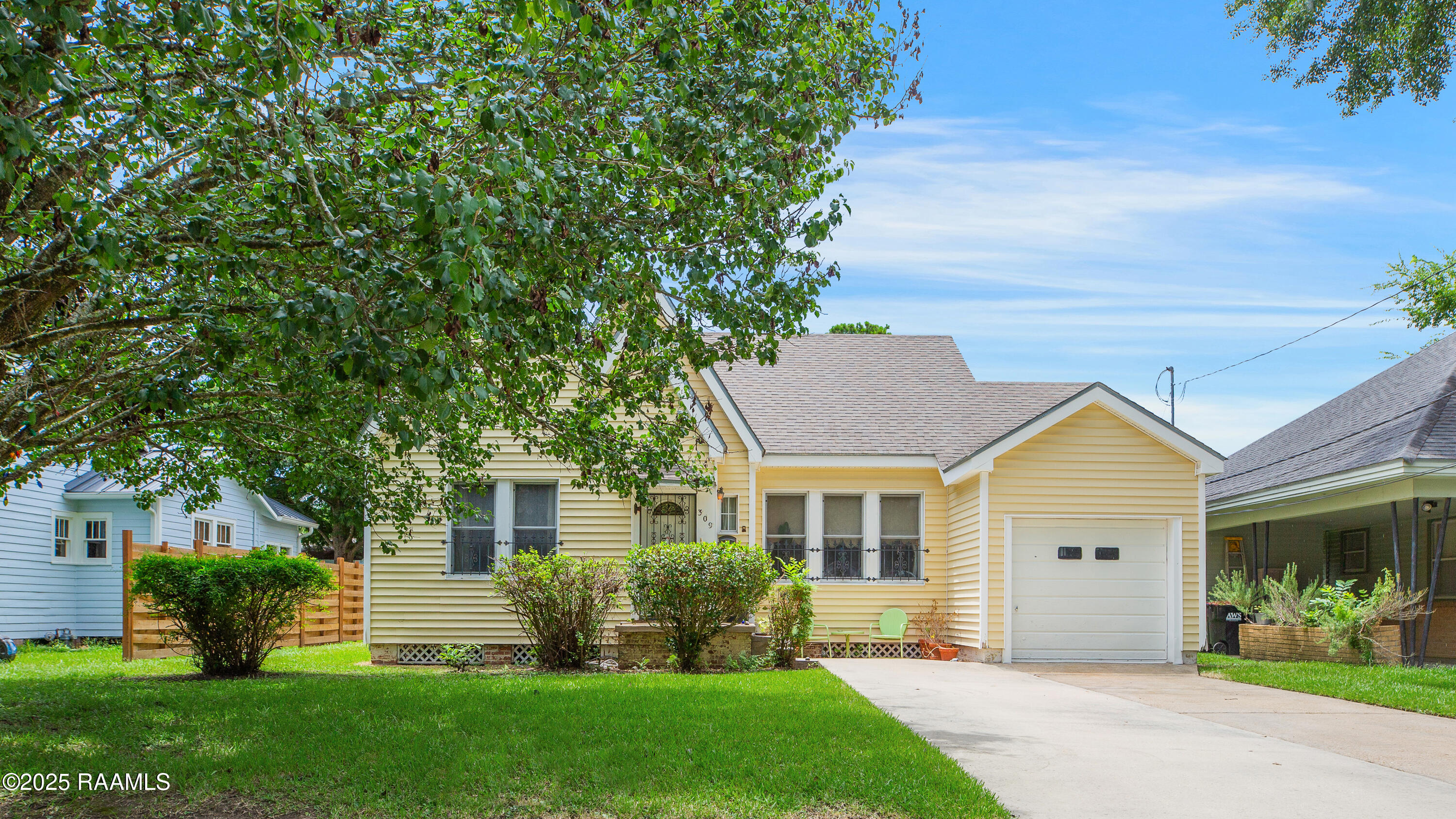 309 Evangeline, Lafayette LA