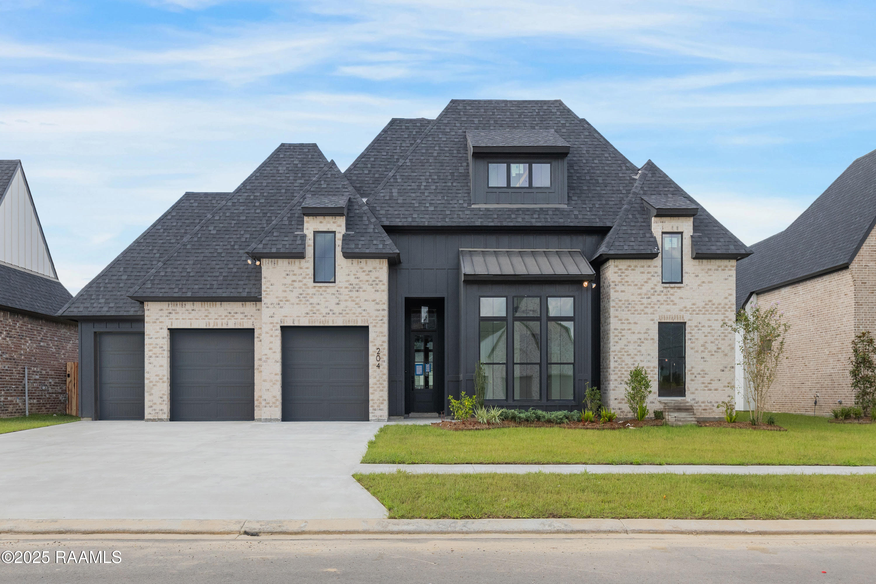 204 Sabal Grove, Youngsville LA