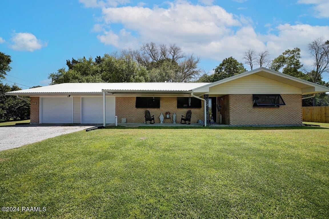 1715 N State, Abbeville LA