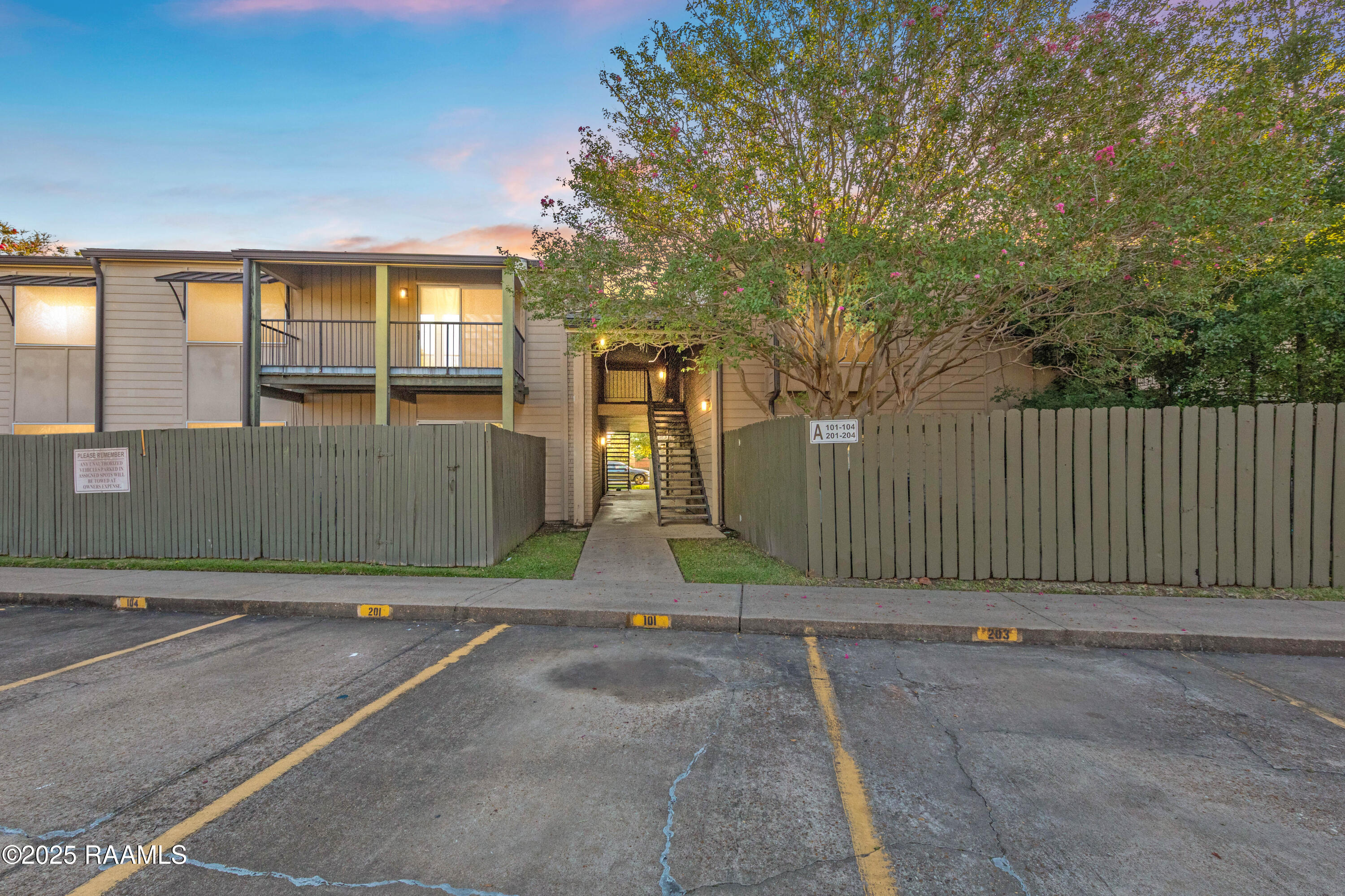 220 Doucet, Lafayette LA