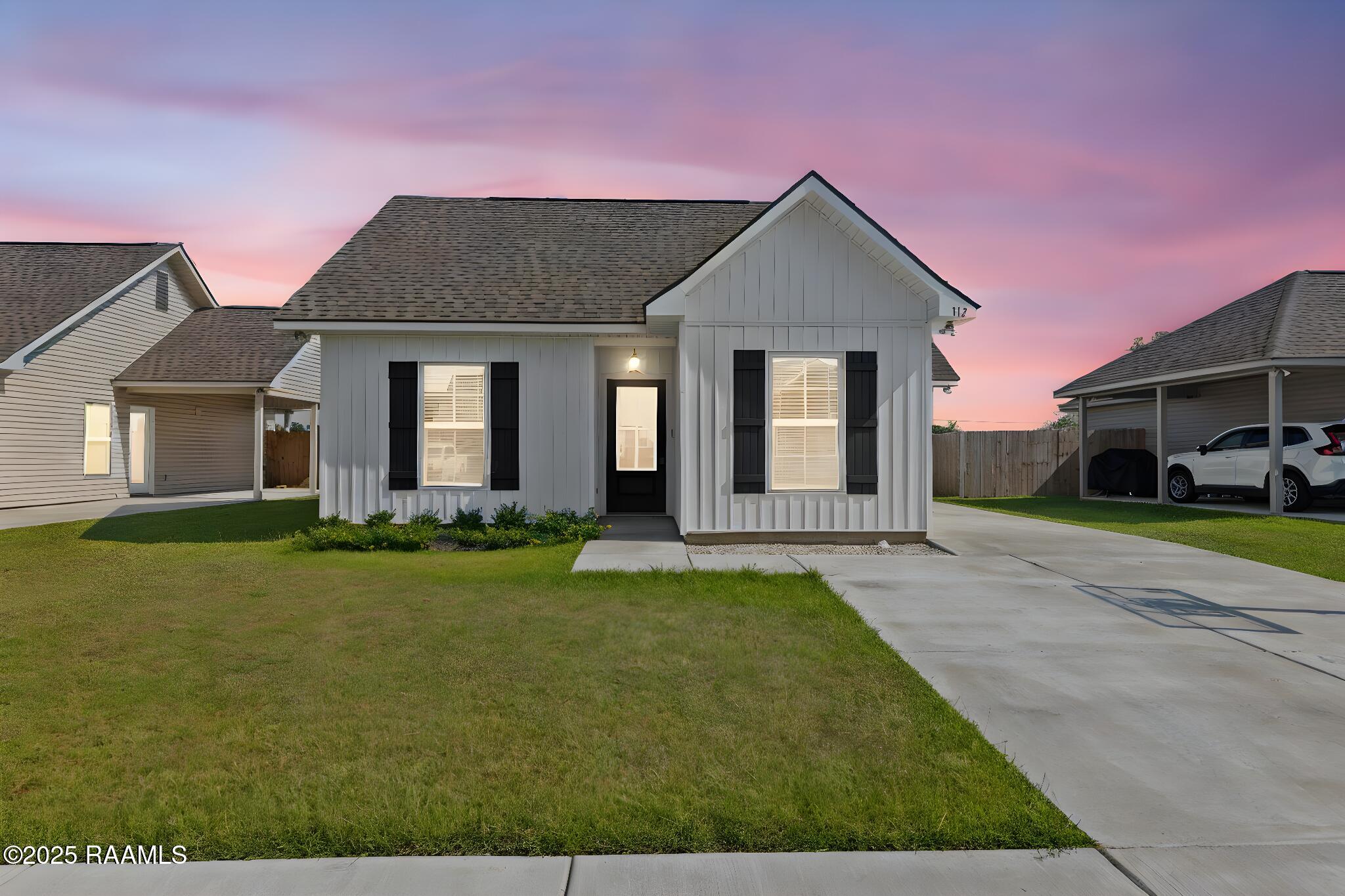 113 Hardwicke, Lafayette LA