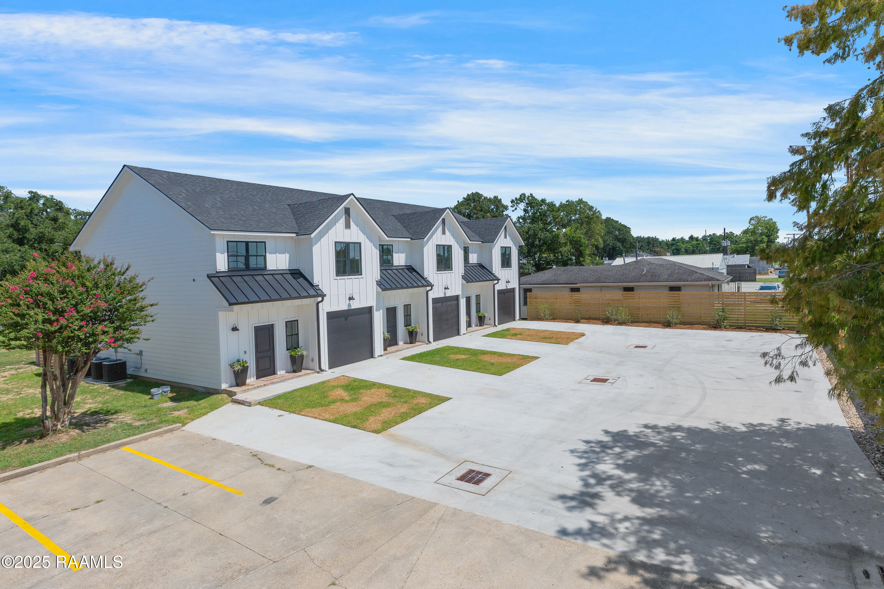 424 Eraste Landry, Lafayette LA