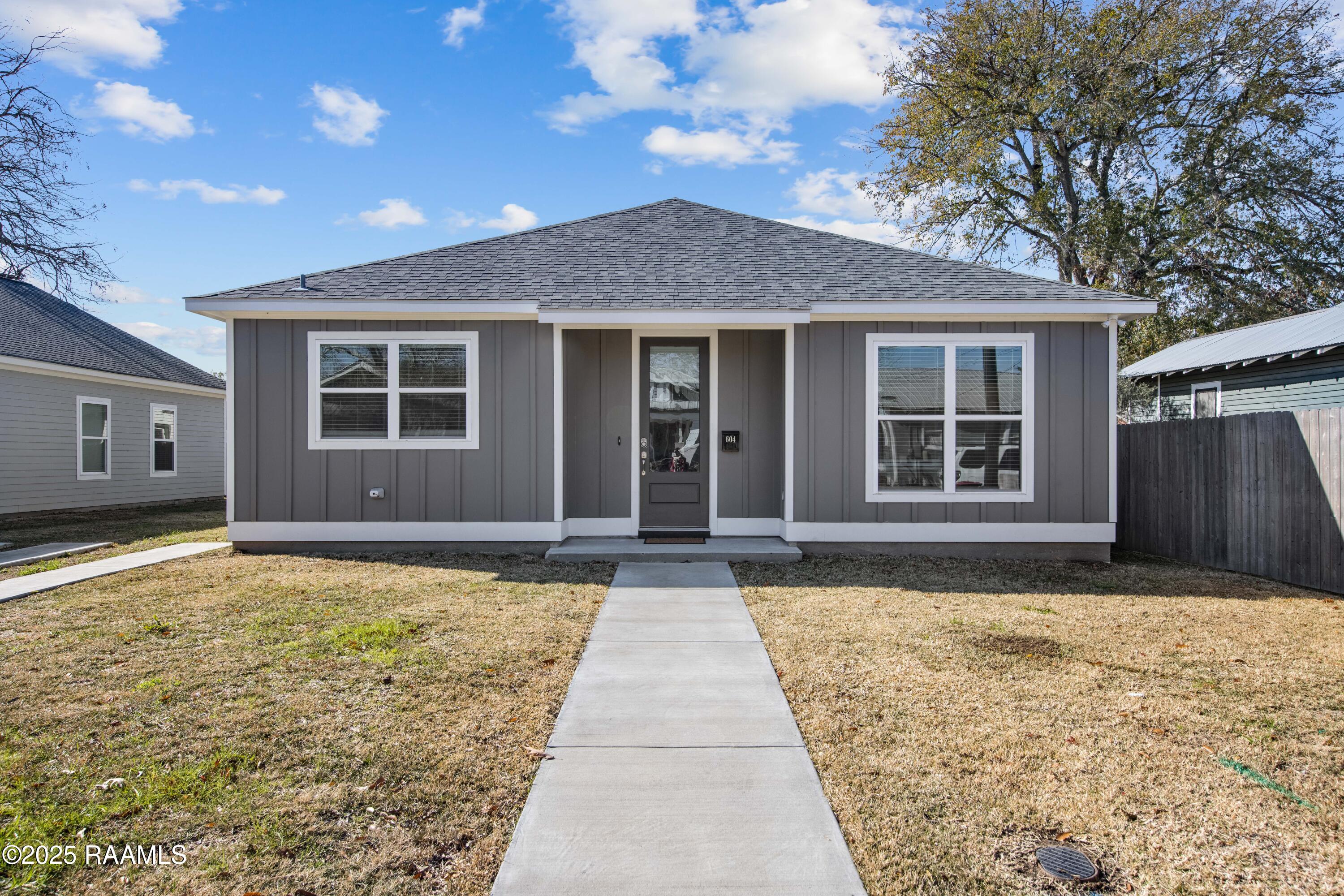 604 E Vermilion, Lafayette LA