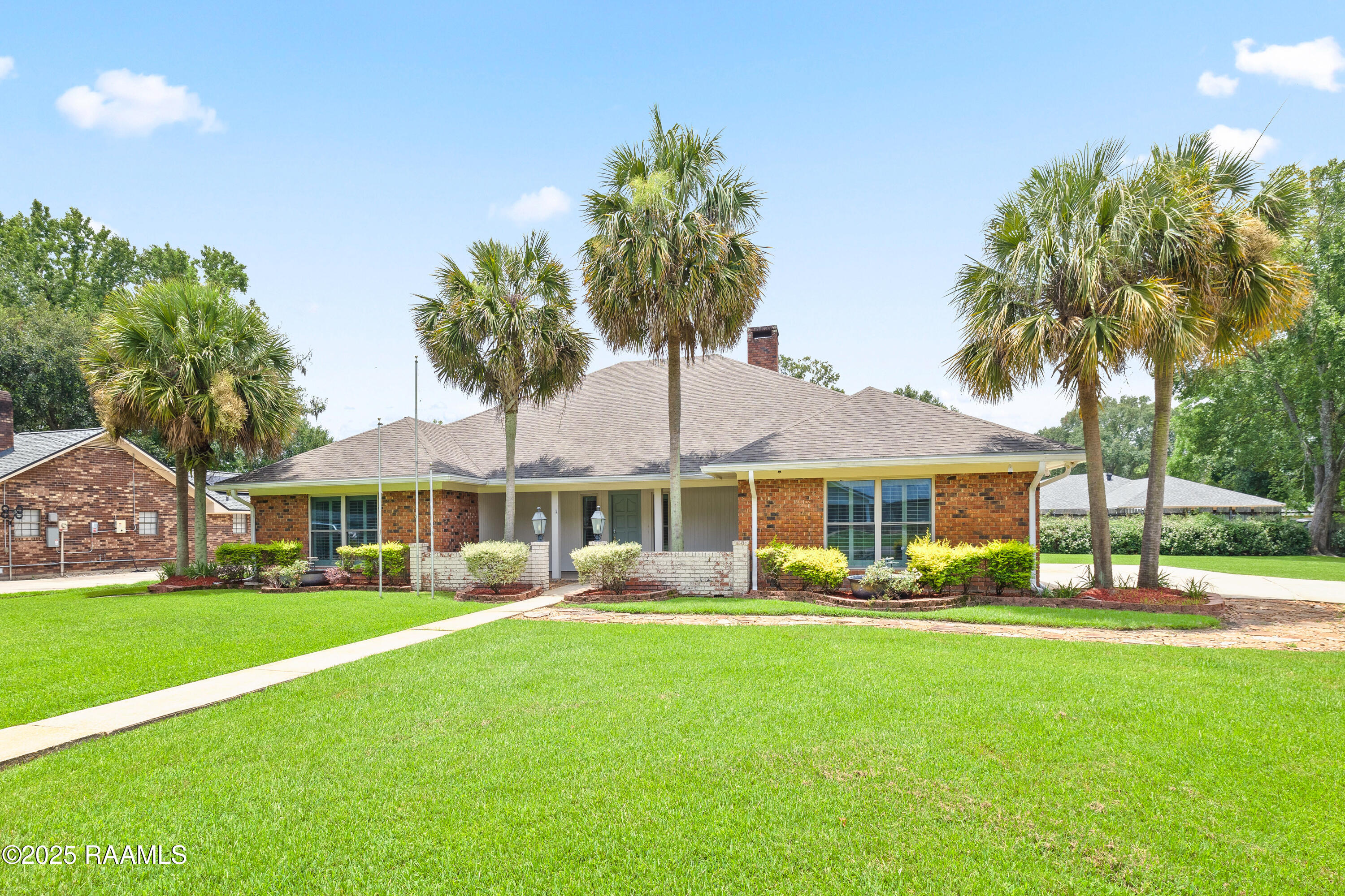 1127 N Monte Blanc, Abbeville LA