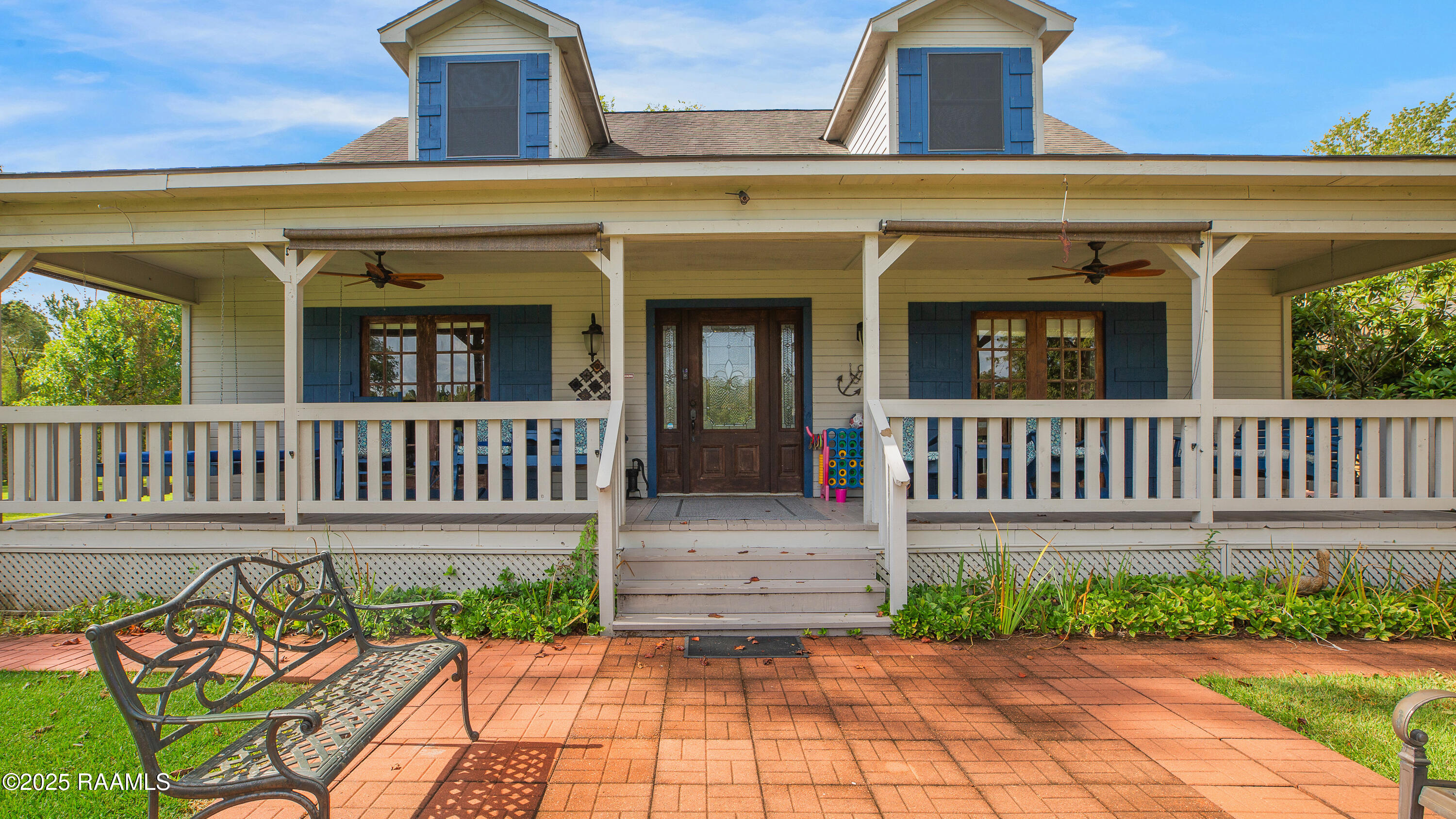 2115 Atchafalaya River, Breaux Bridge LA