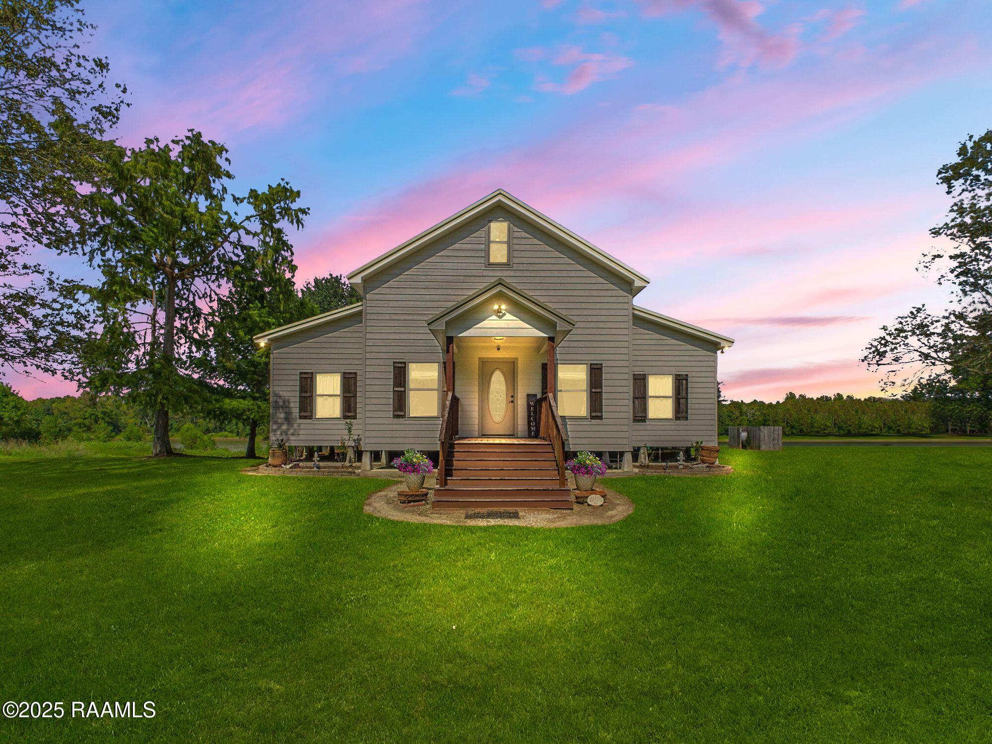 2107 Atchafalaya River, Breaux Bridge LA