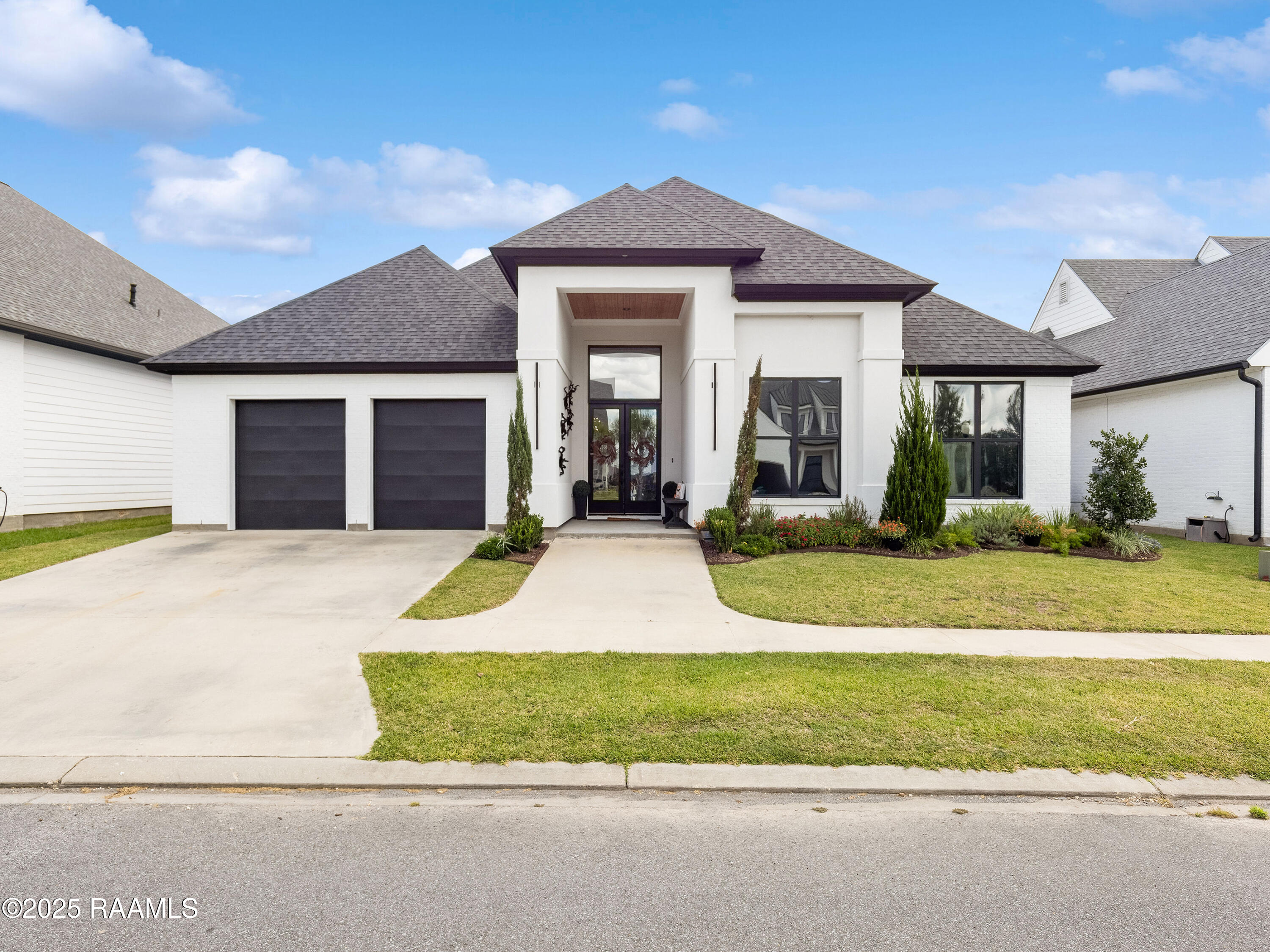 309 Canary Palm, Broussard LA