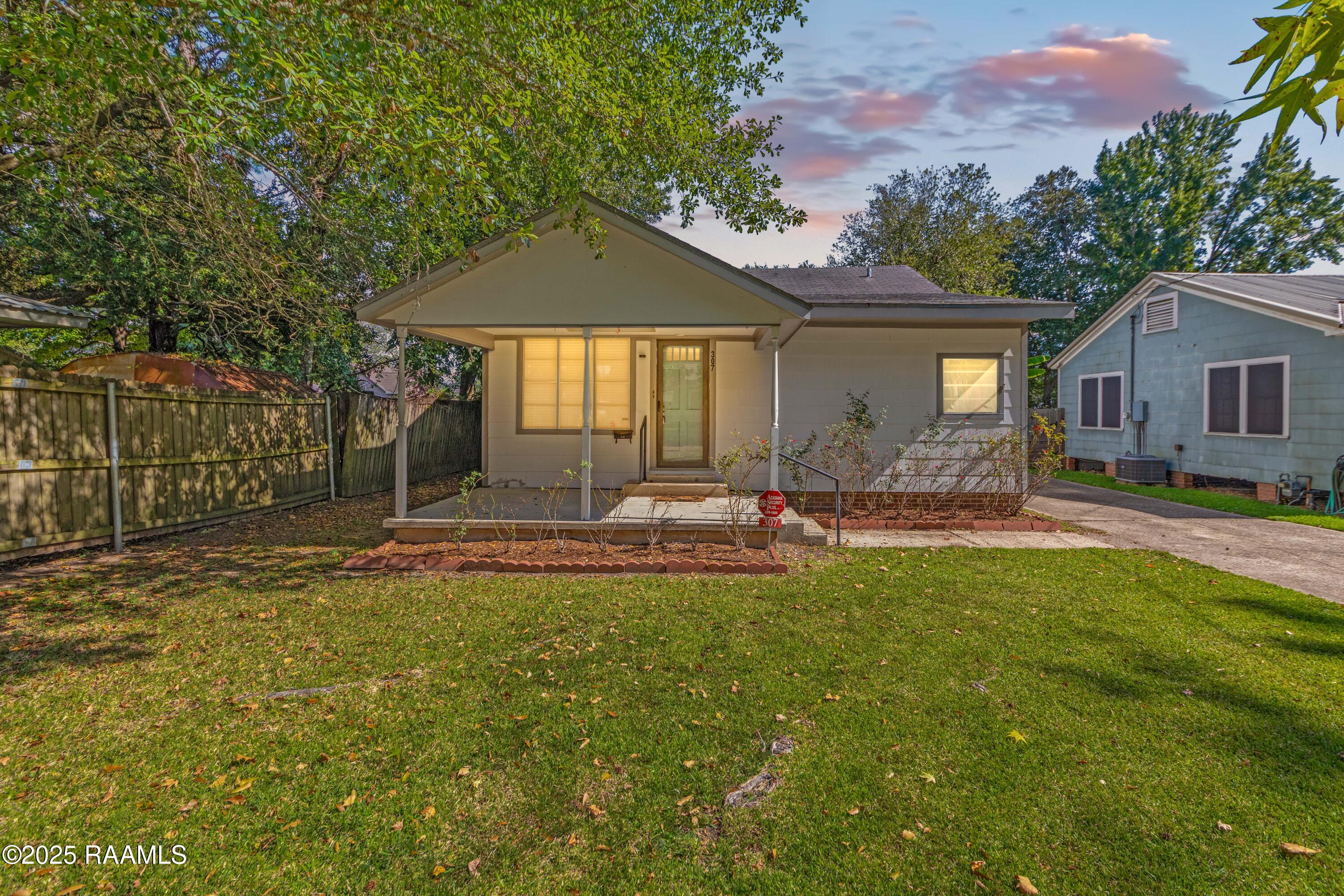 307 Ash, New Iberia LA