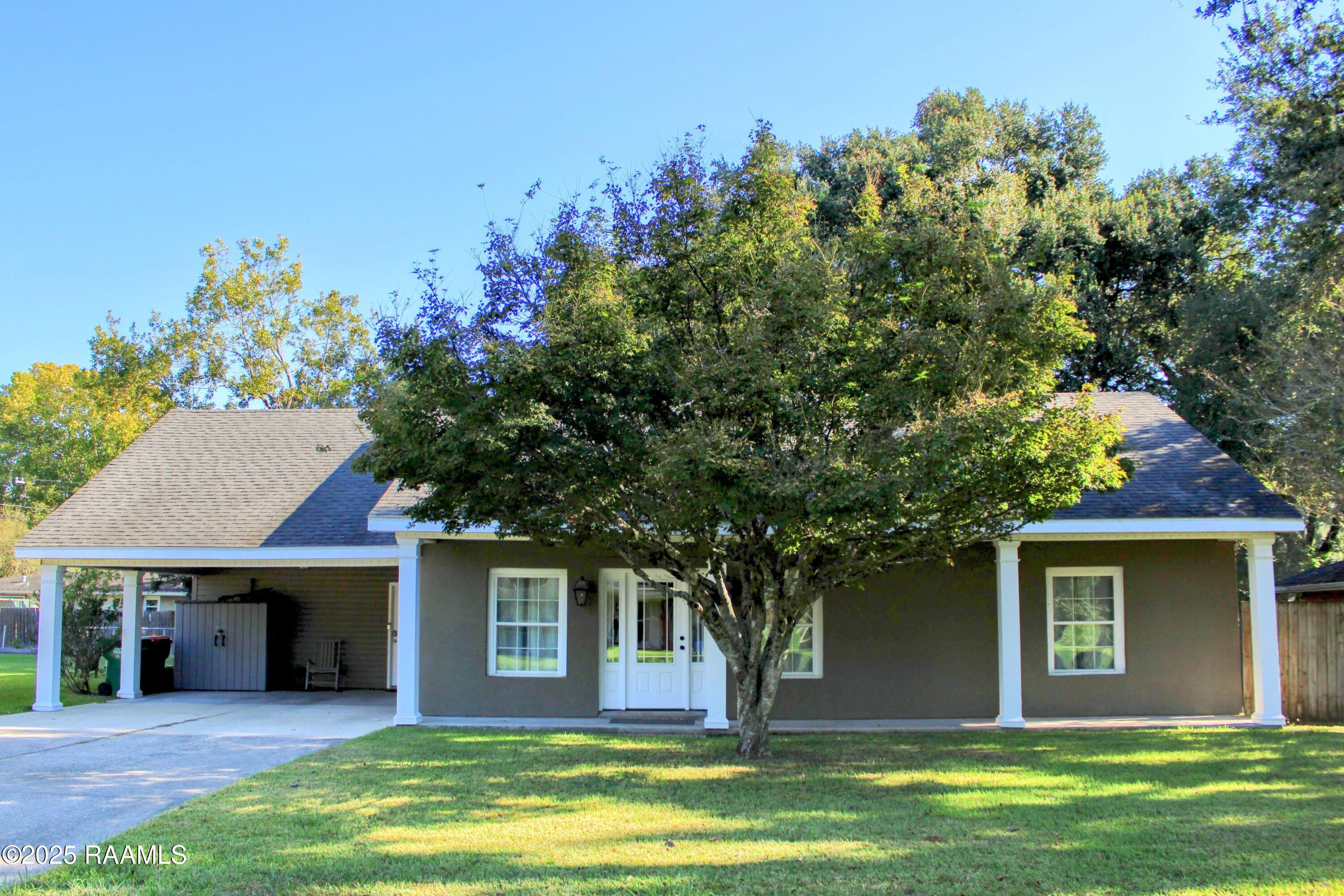 123 Parduton, Lafayette LA