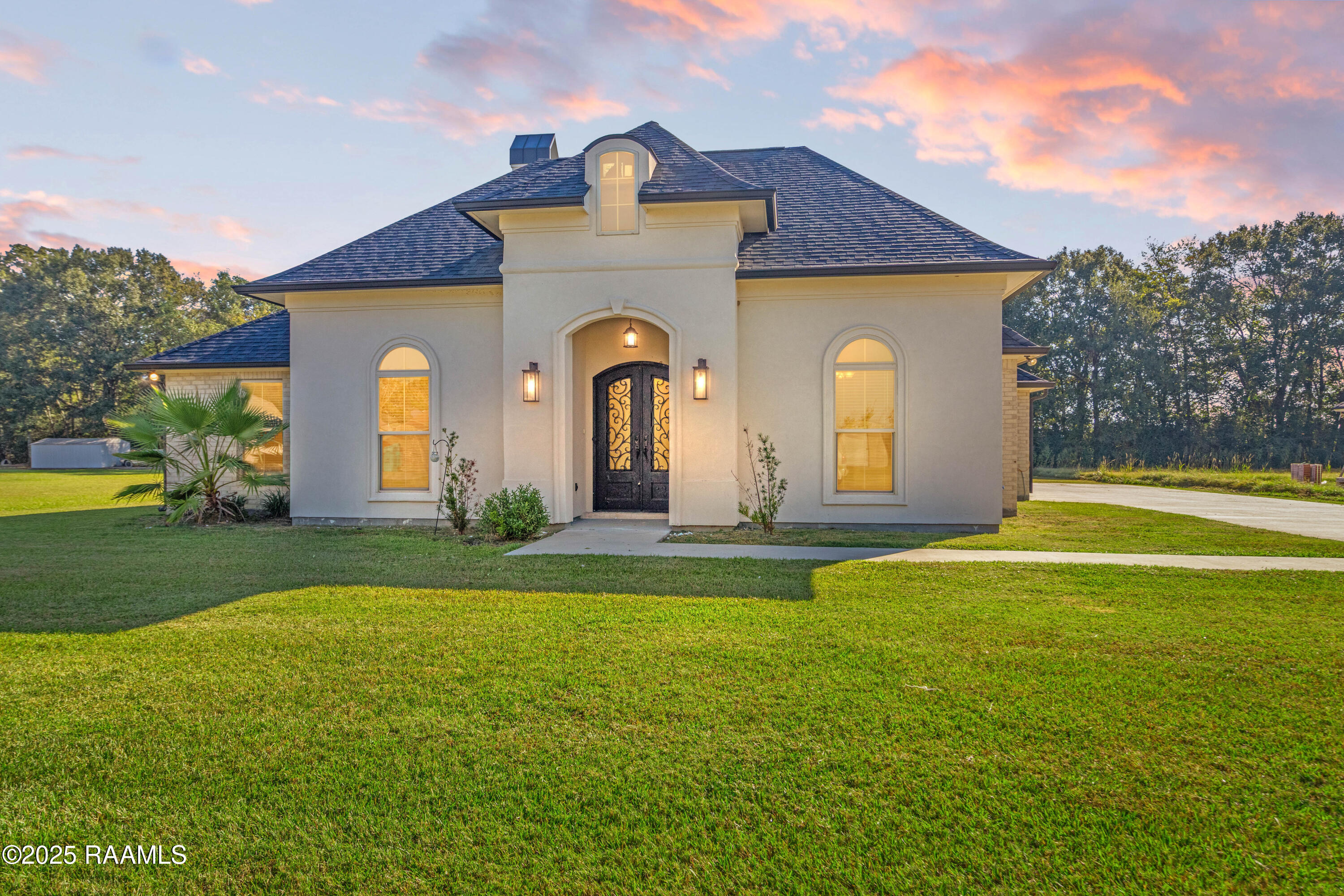 288 Christian Point, Opelousas LA