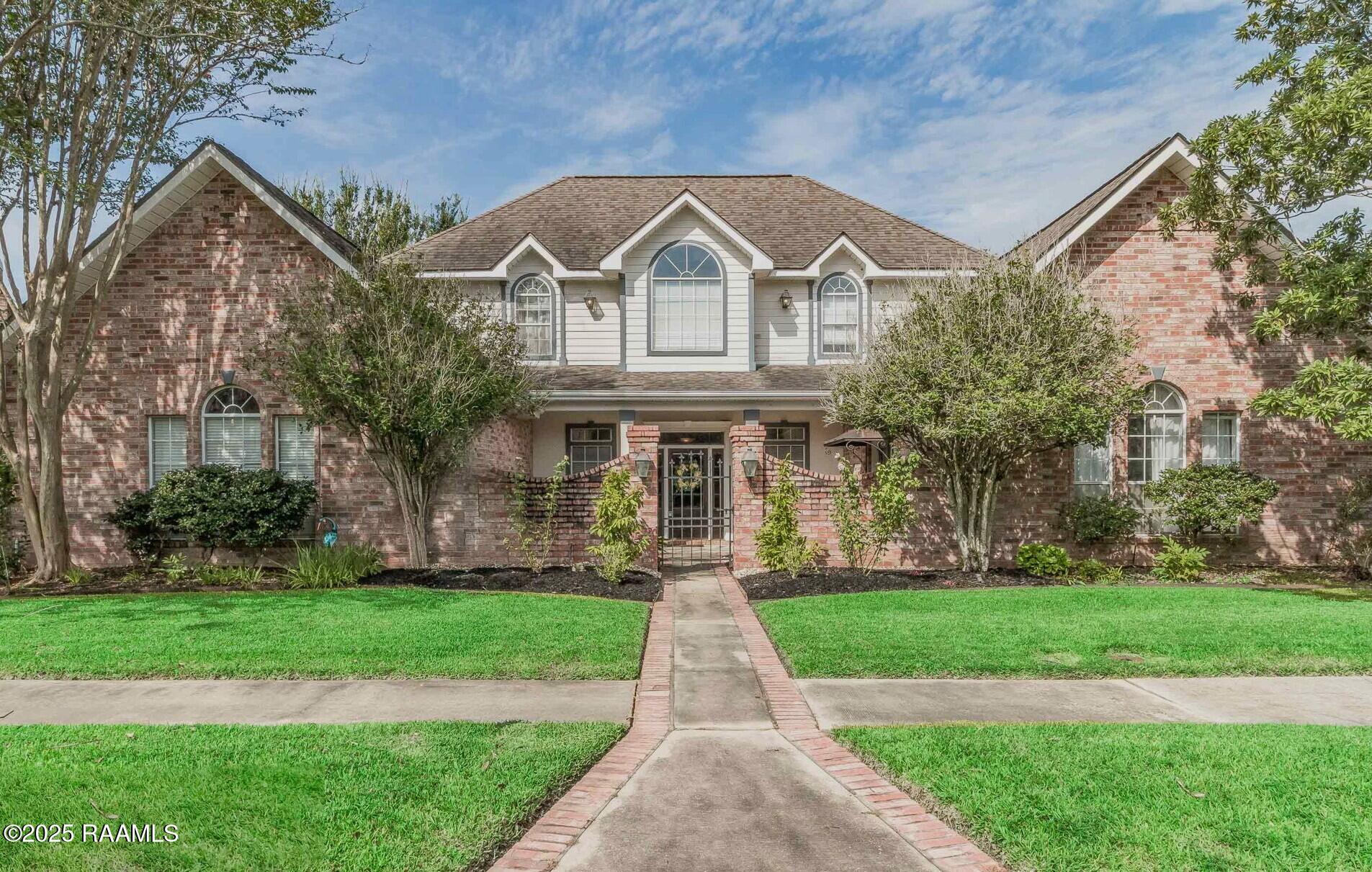 204 Parliament, Lafayette LA