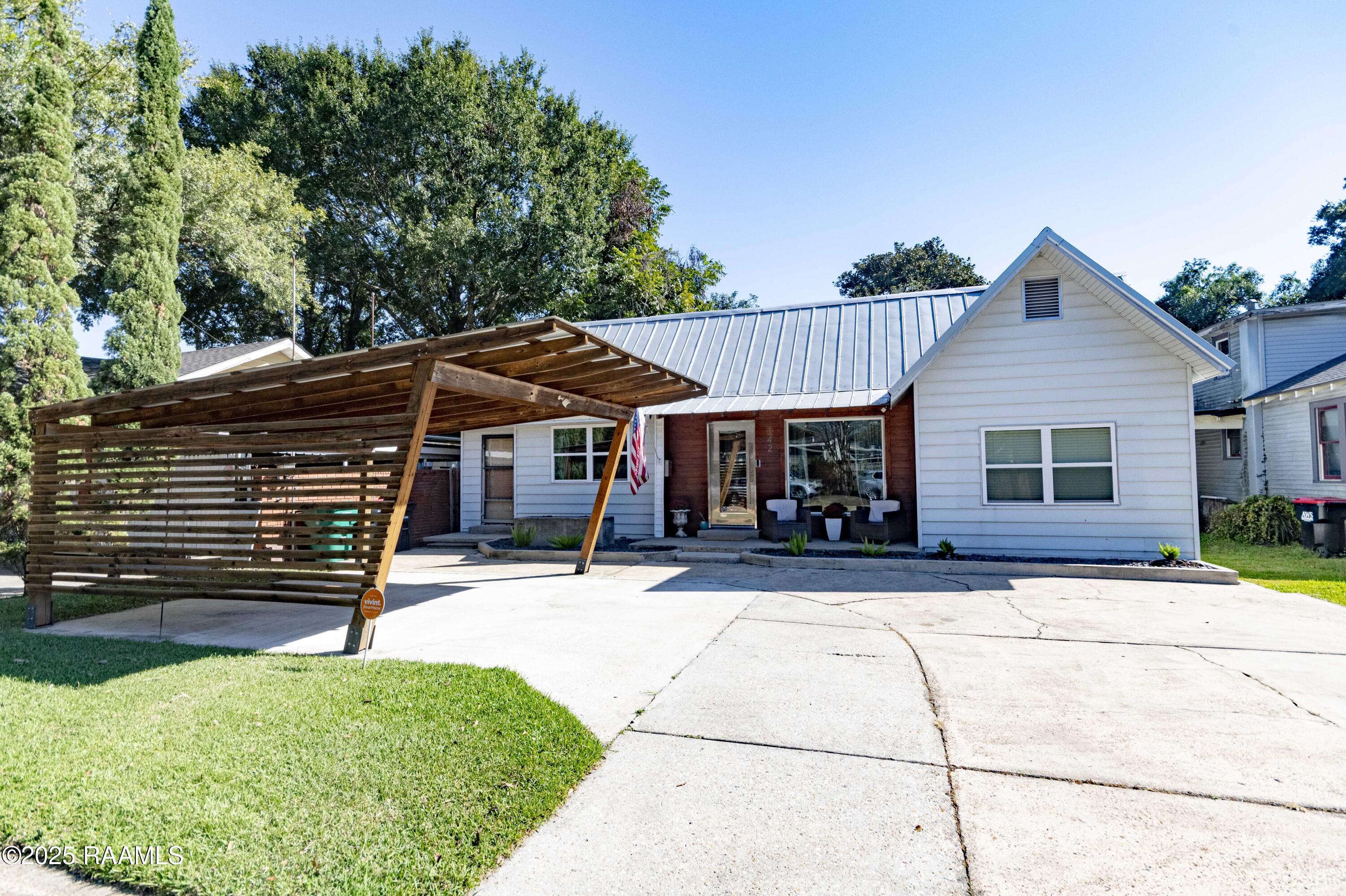 142 Cedar Crest, Lafayette LA