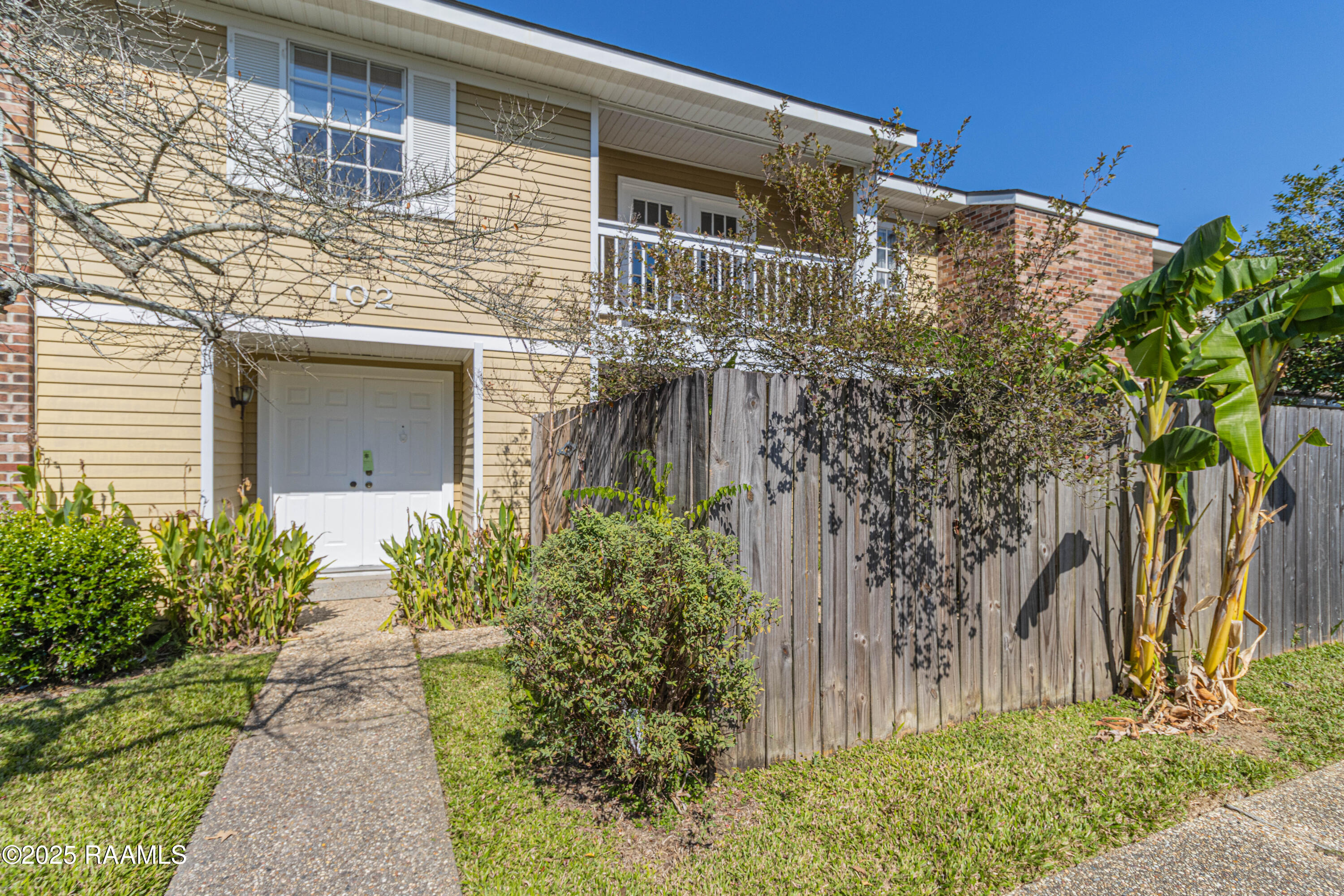 200 Lodge, Lafayette LA