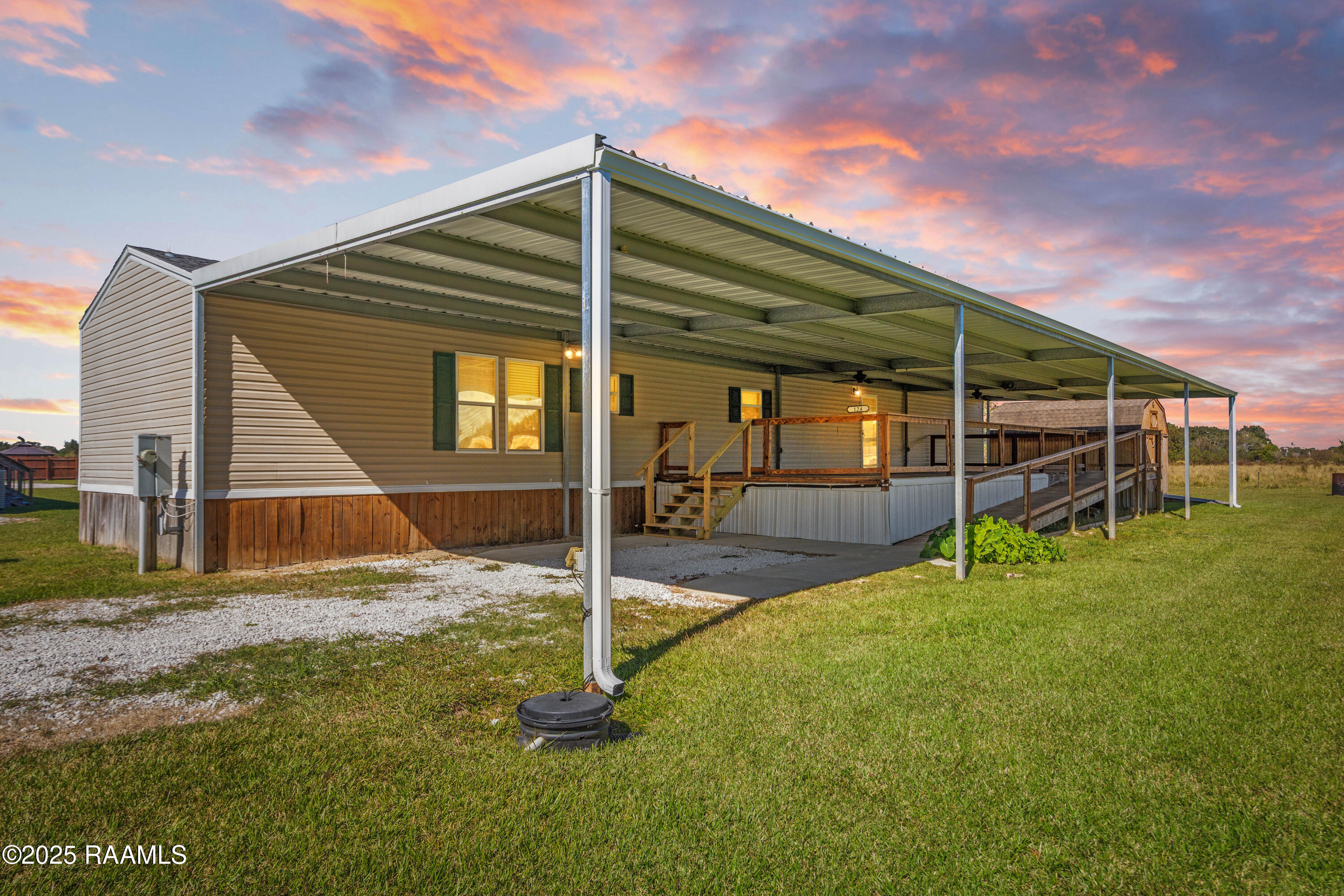 124 Landon, Sunset LA