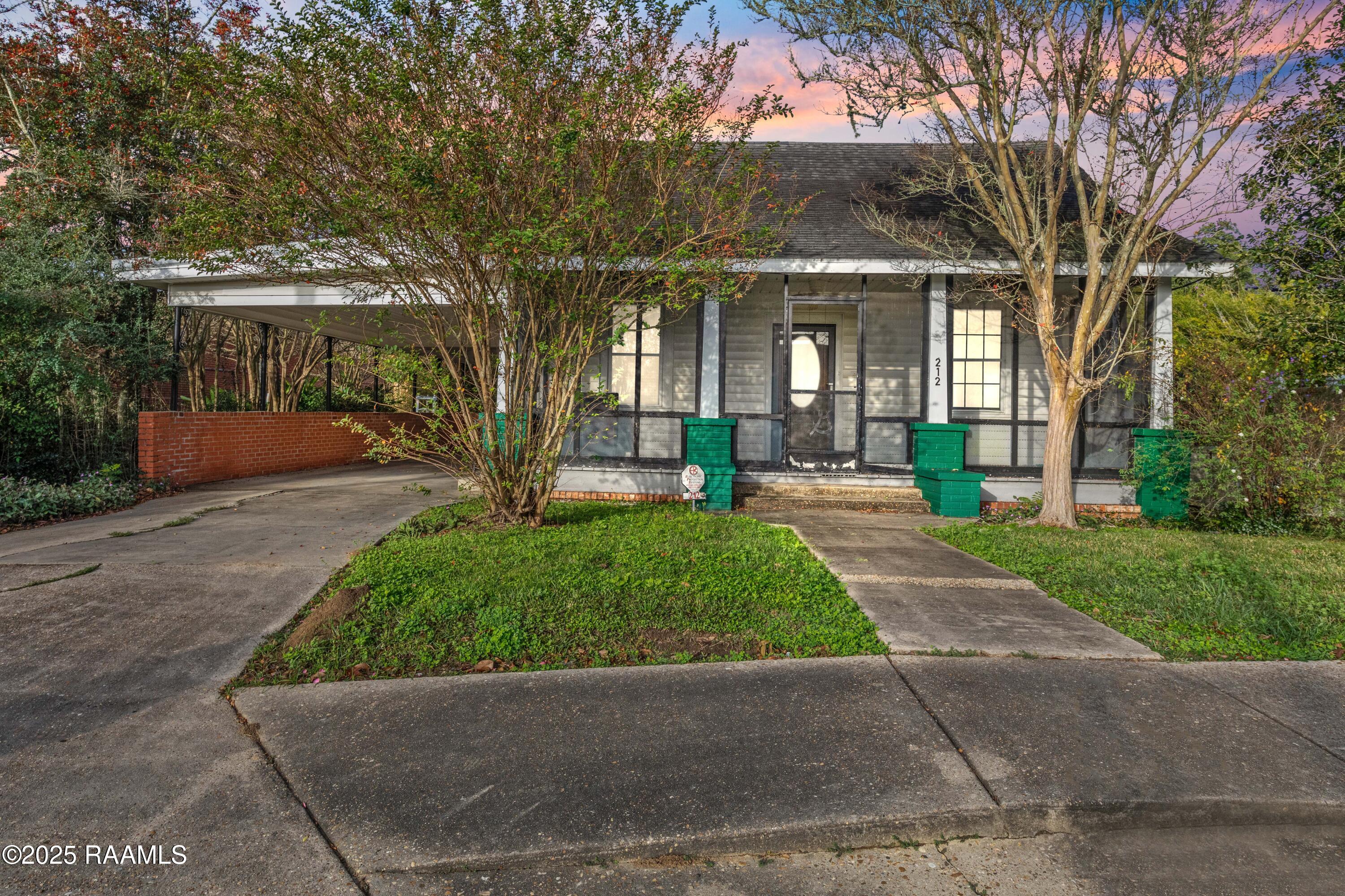 212 S Jefferson, Abbeville LA