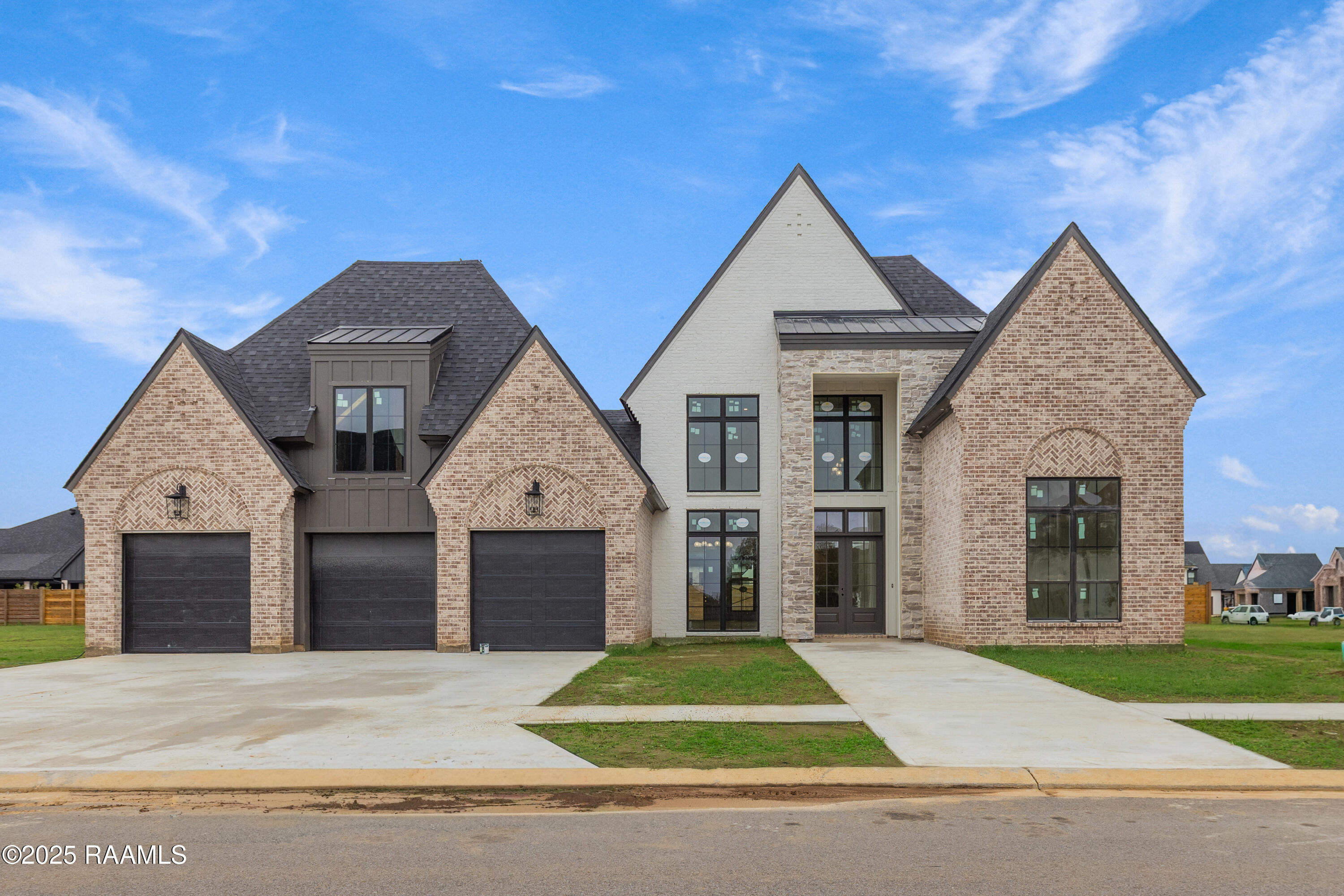 302 Sunset Palm, Youngsville LA