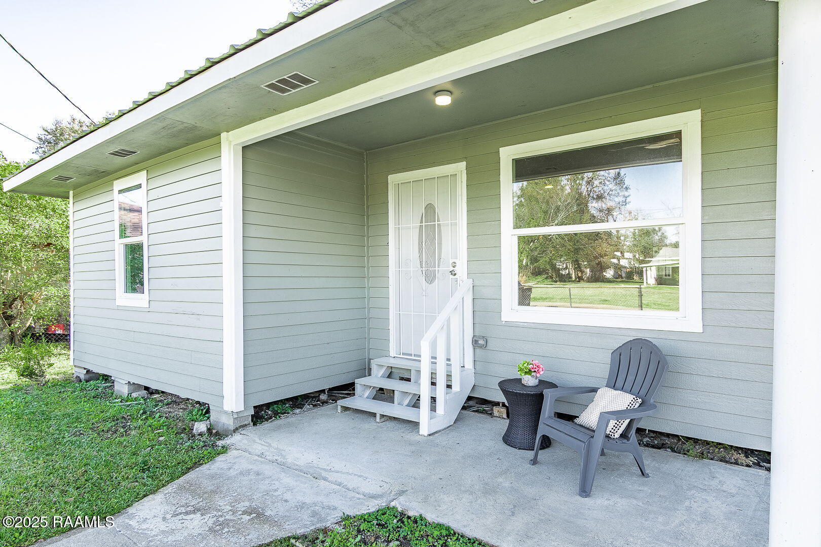 633 Courville, Breaux Bridge LA