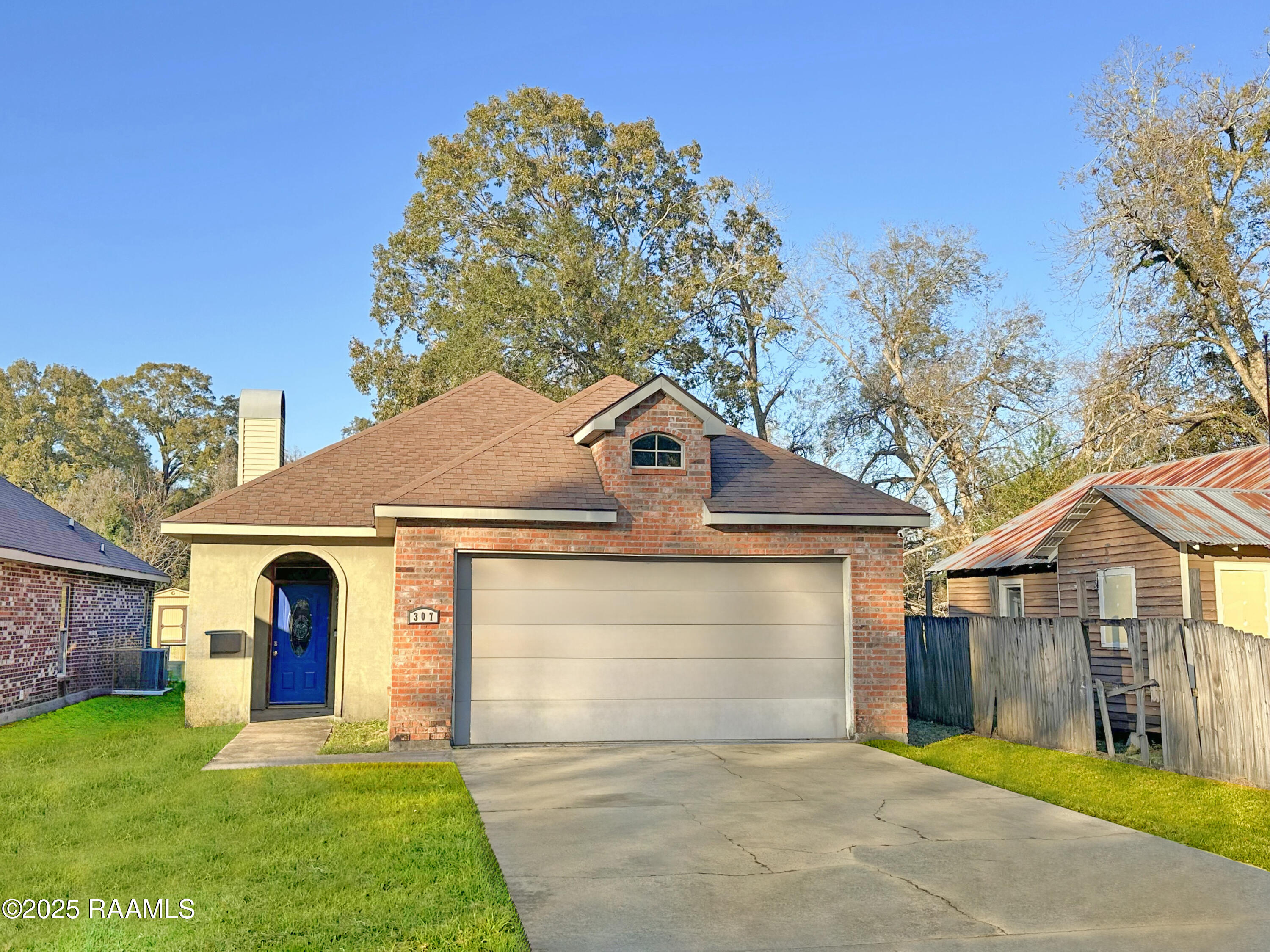 307 Sophie, Lafayette LA