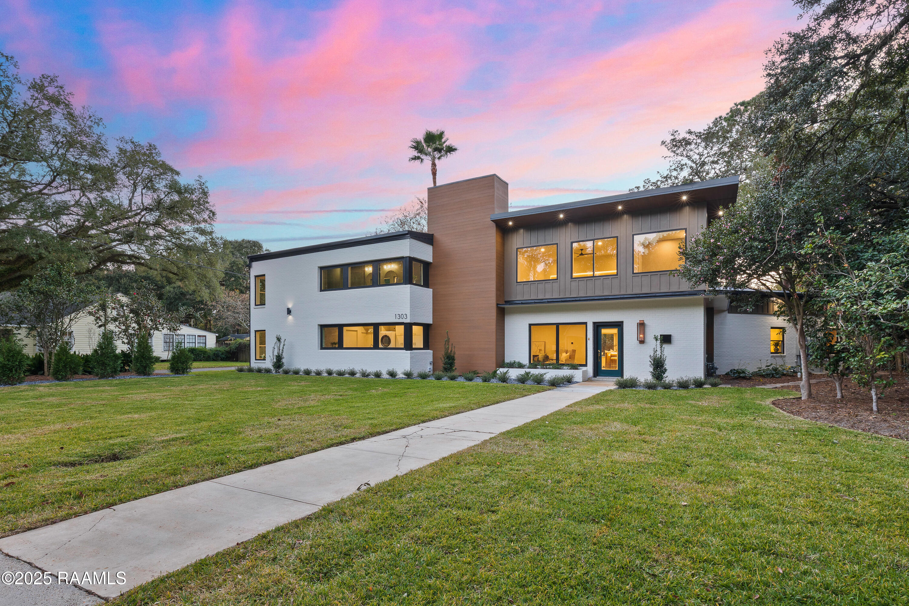 1303 Myrtle, Lafayette LA