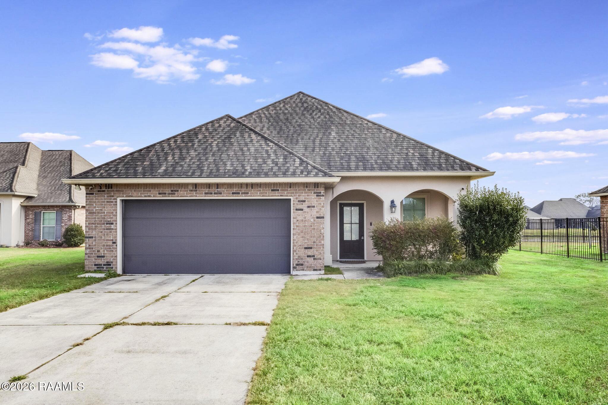 92 Andre, Maurice LA