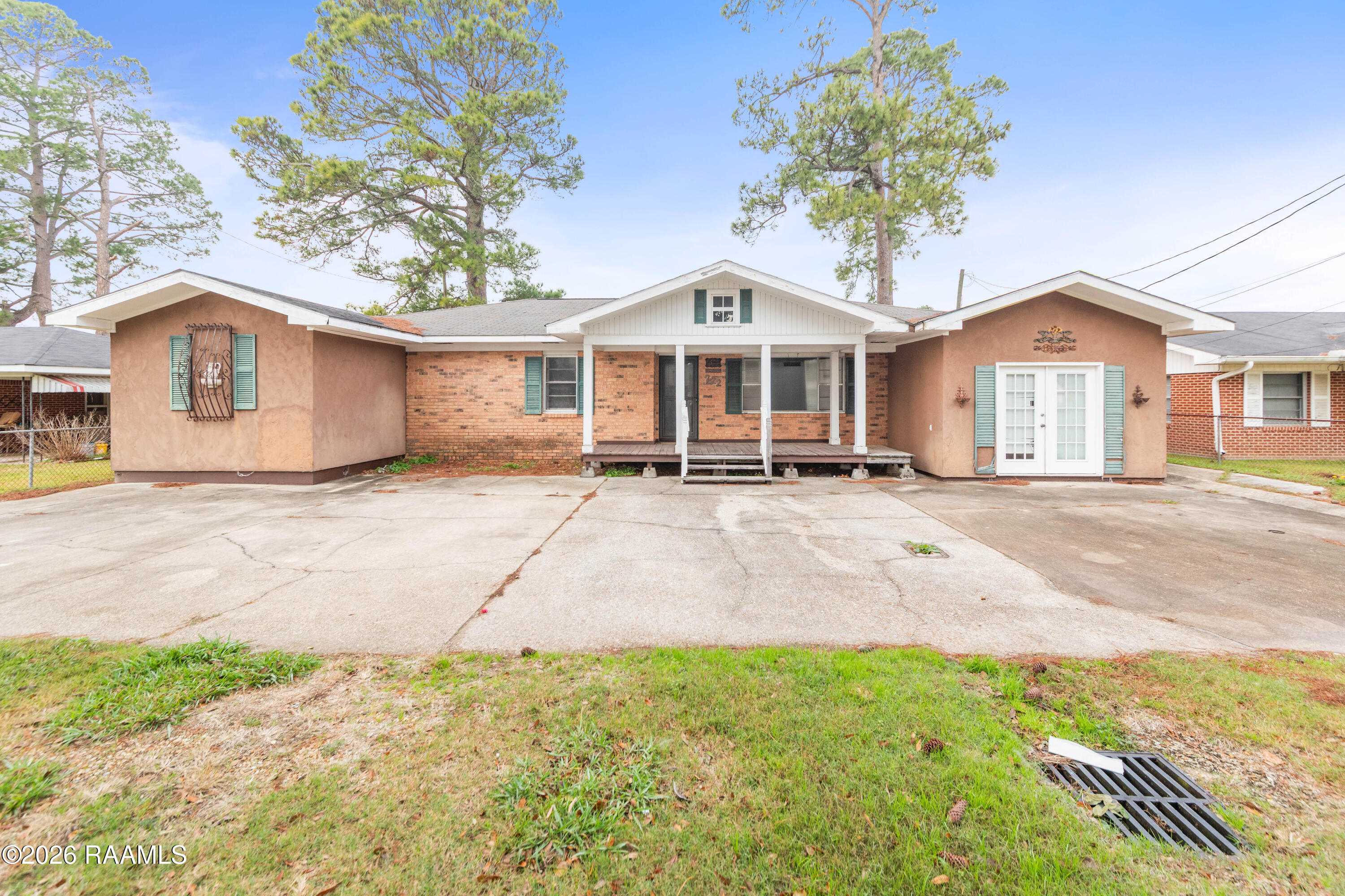 222 Madge, Breaux Bridge LA