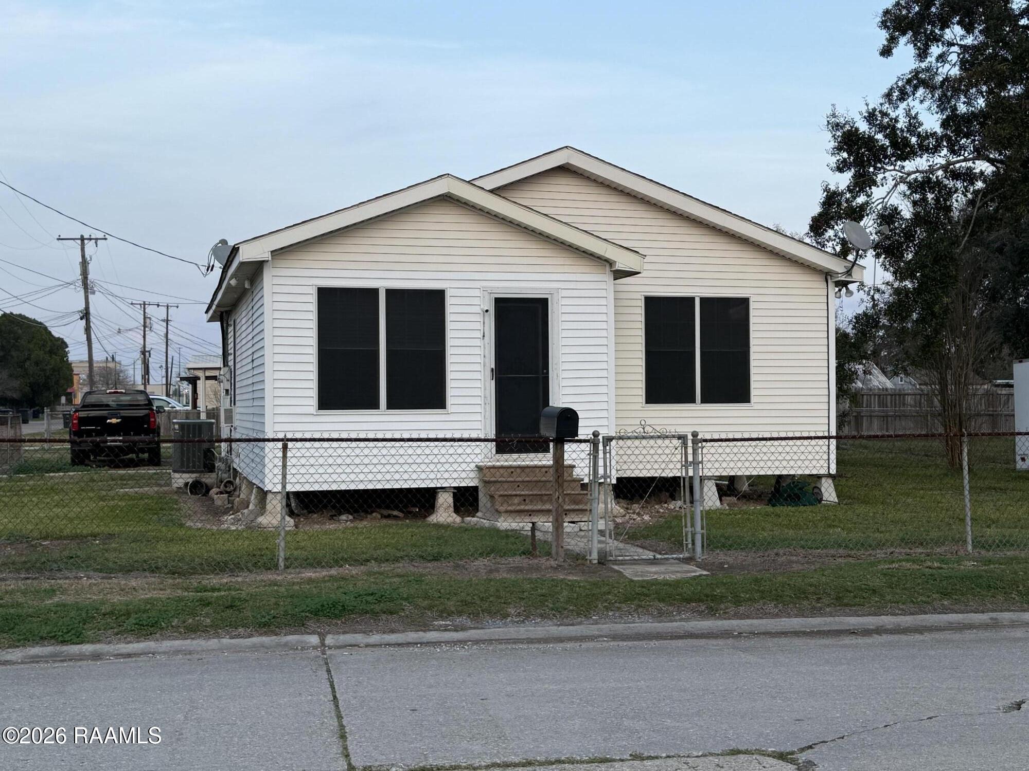 1101 Lemaire, New Iberia LA