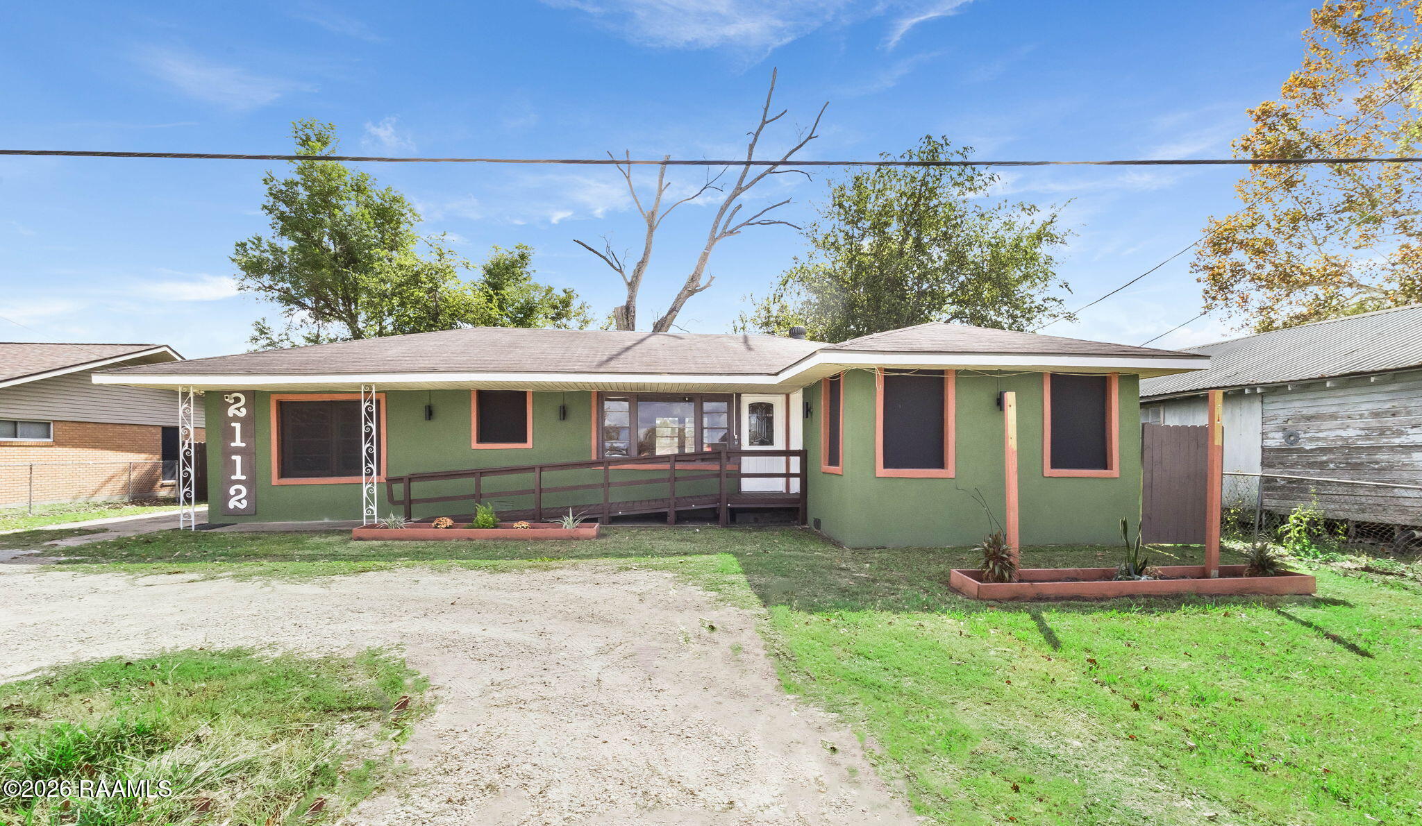 2112 Carmel, Lafayette LA