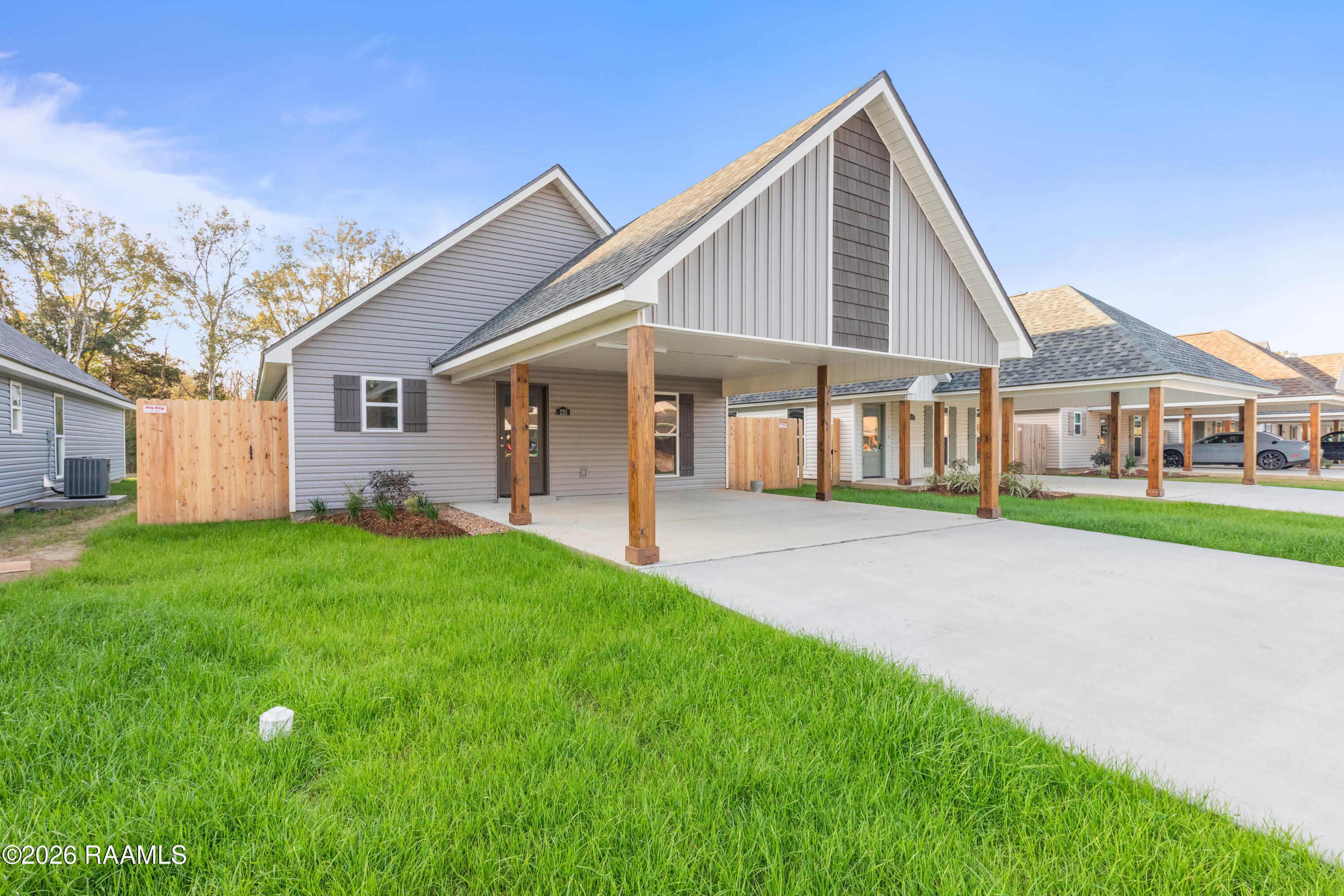 225 Camerons Cove, Carencro LA