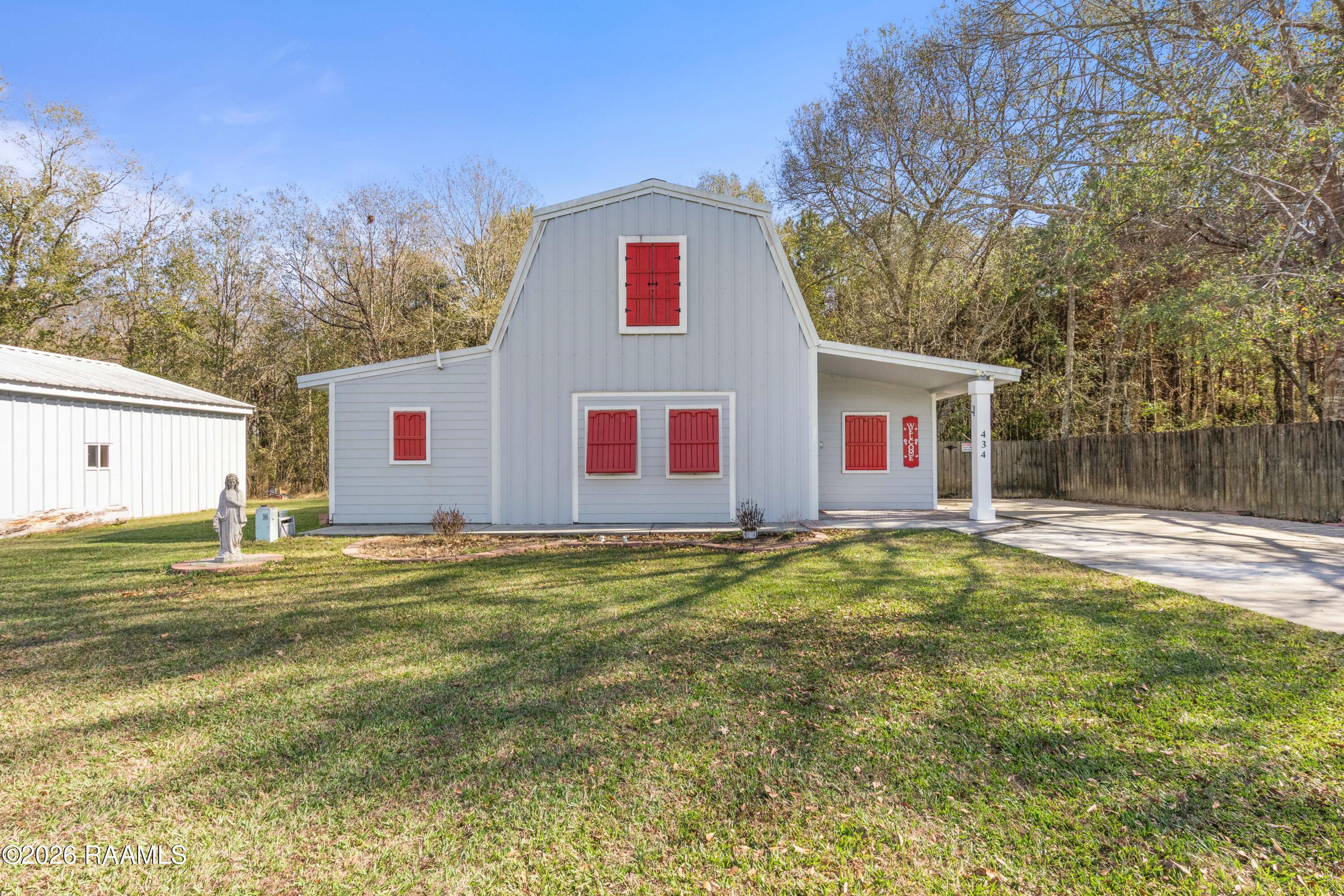 434 Summer Ridge, Sunset LA