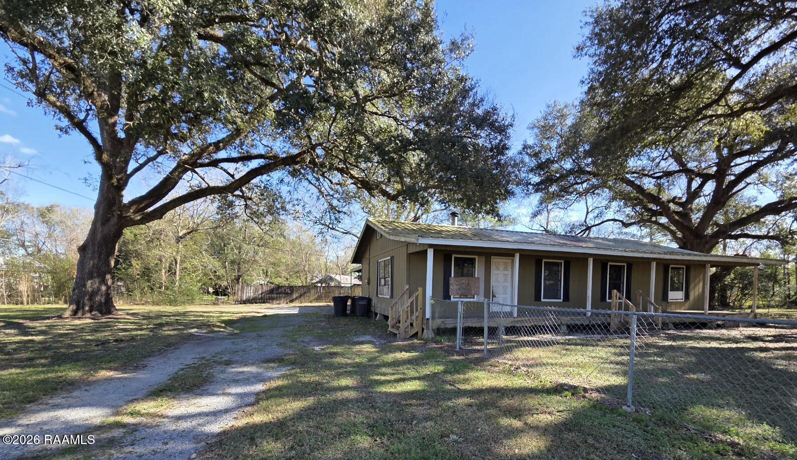1710 W Port, Abbeville LA
