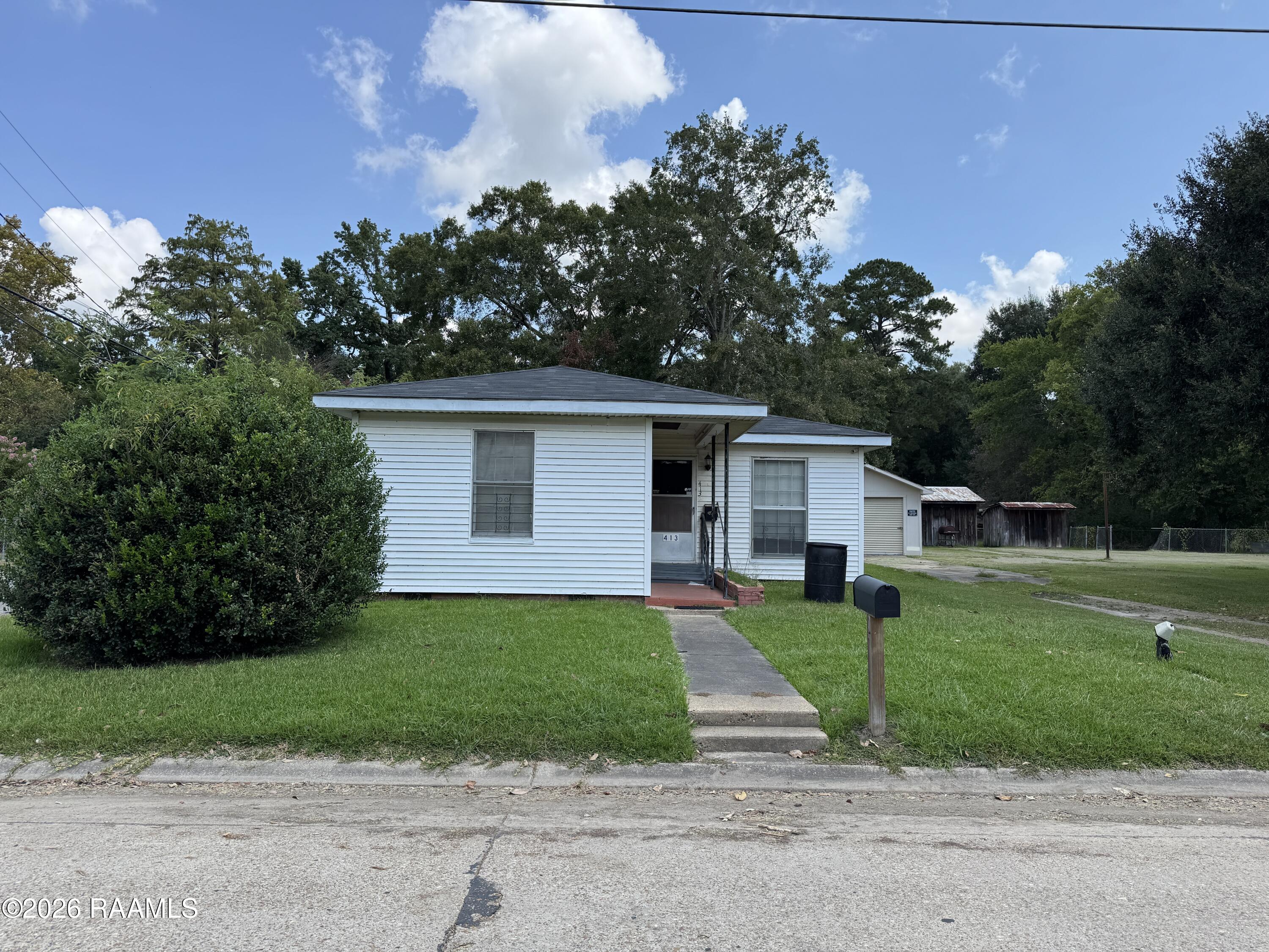 413 W Jefferson, Ville Platte LA