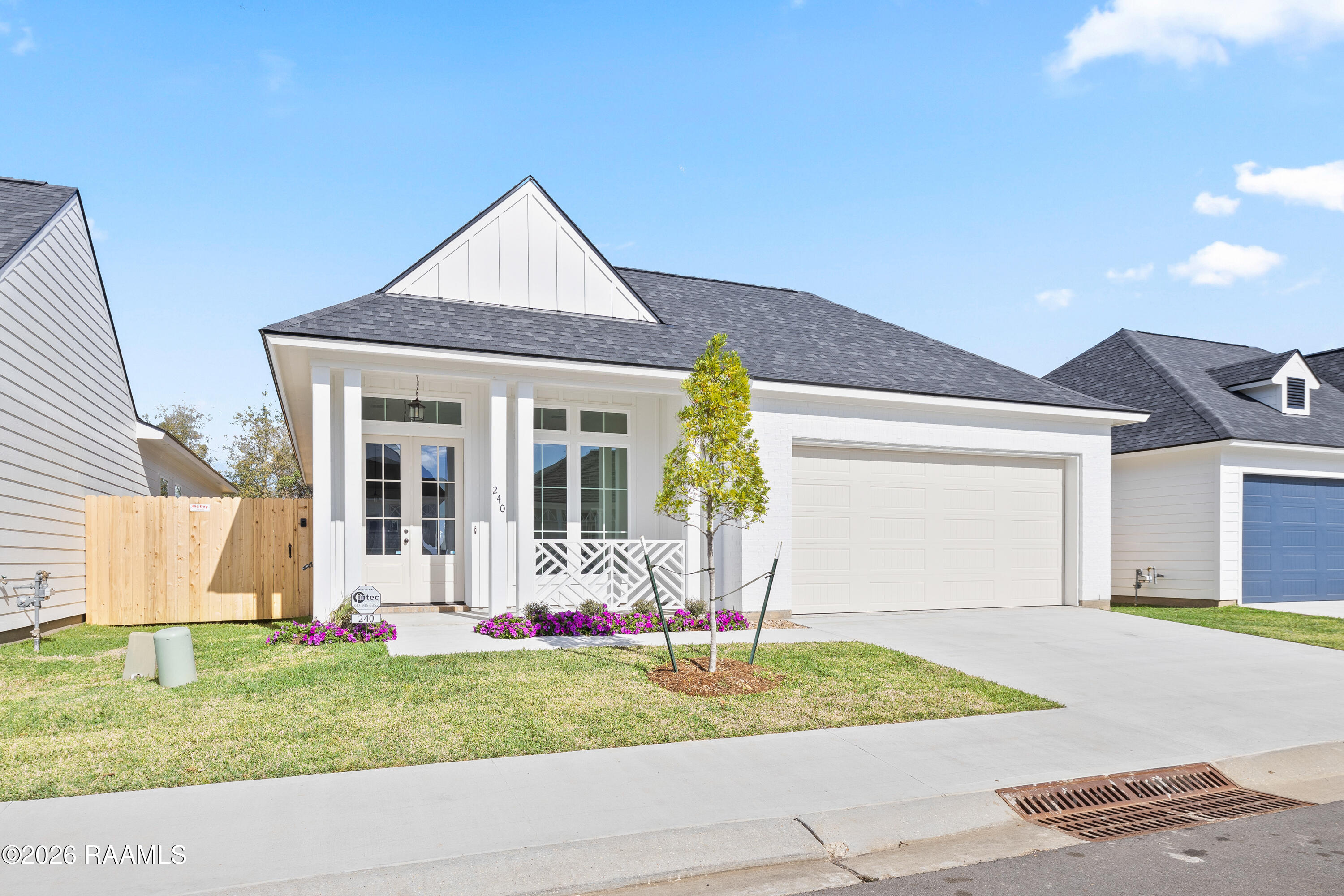 240 Jagged Grove, Youngsville LA