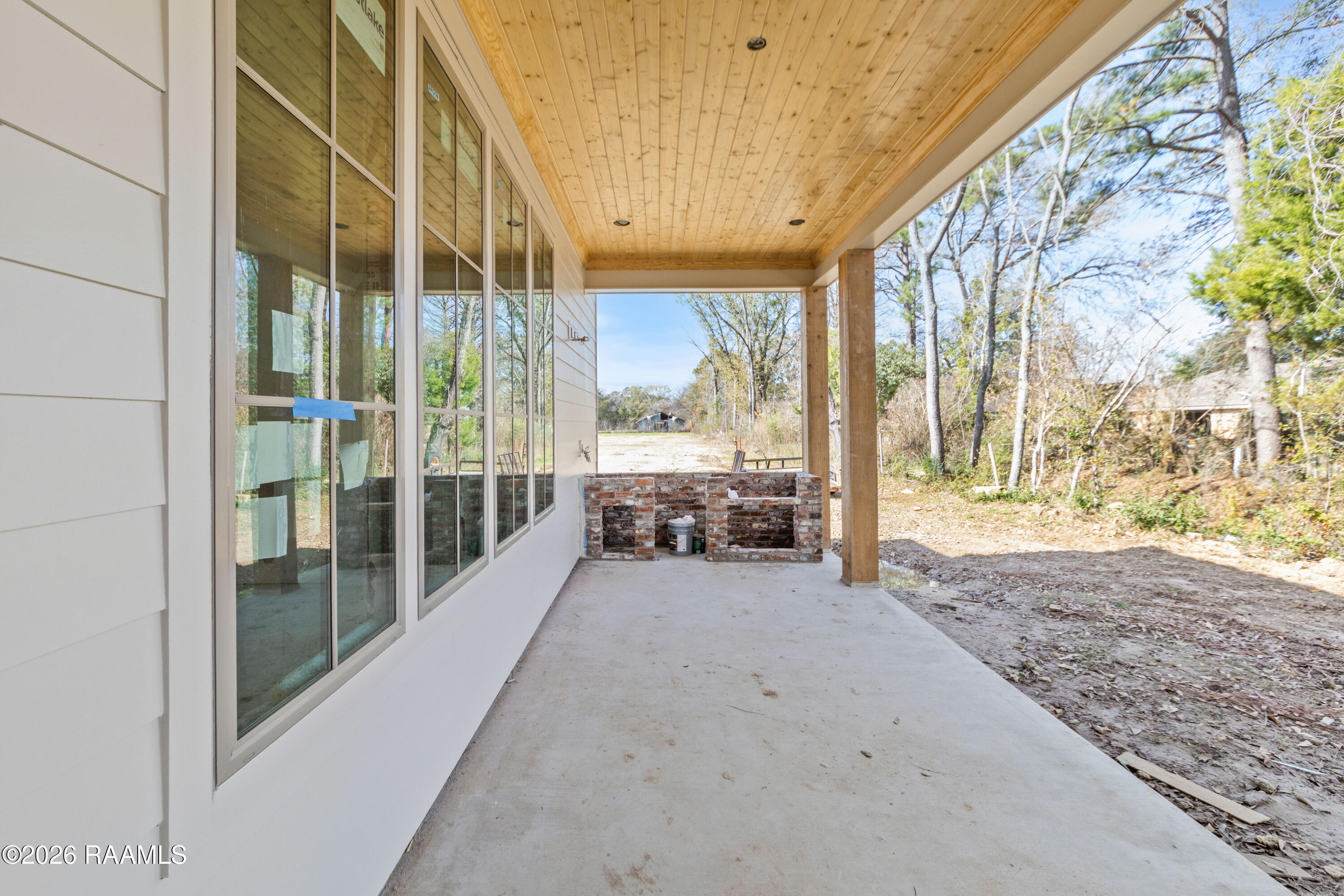 600 Traditions, Lafayette LA