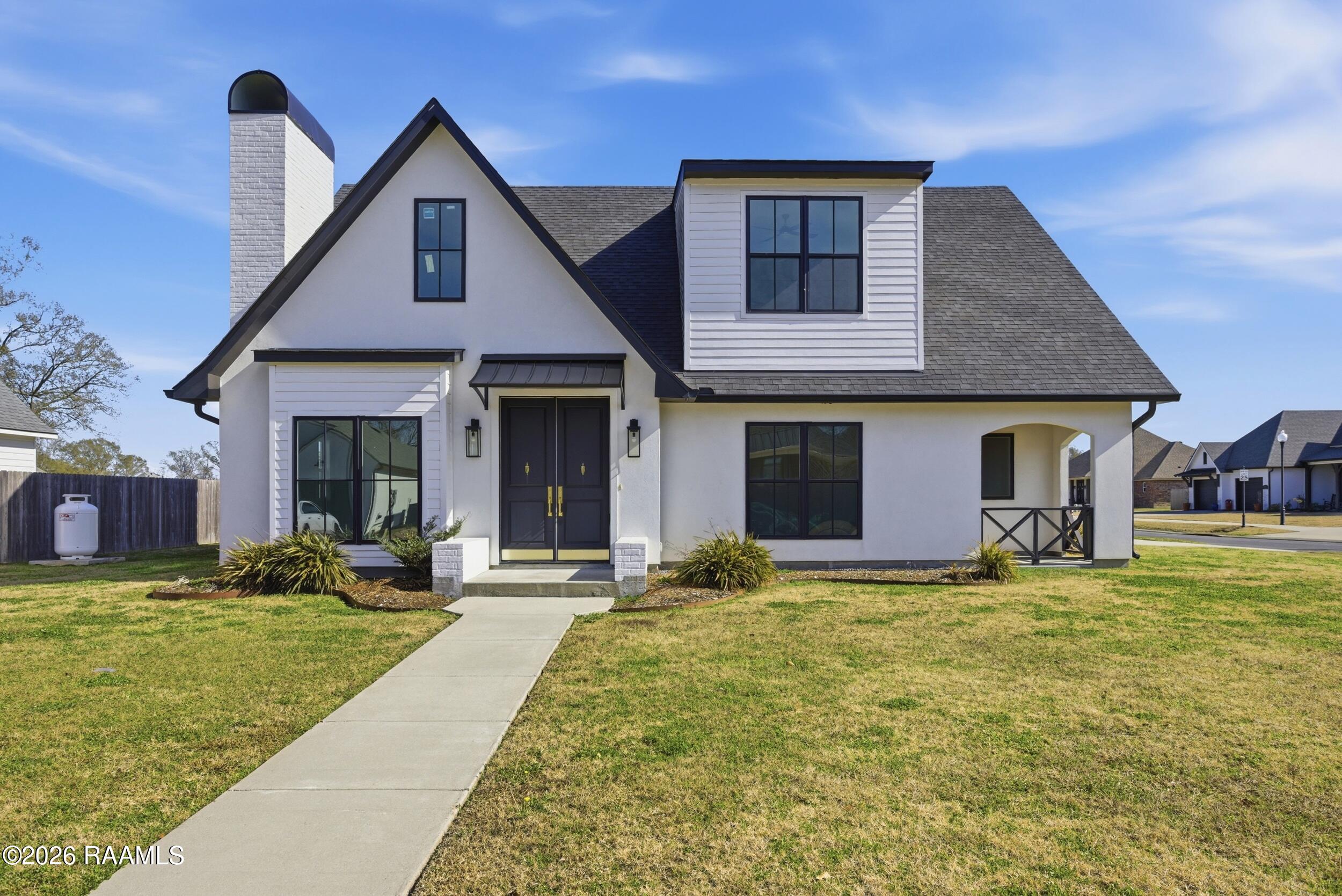 102 Burning Oaks, Carencro LA