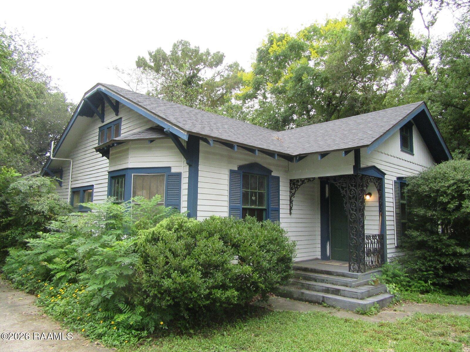 1301 Avenue A, Scott LA