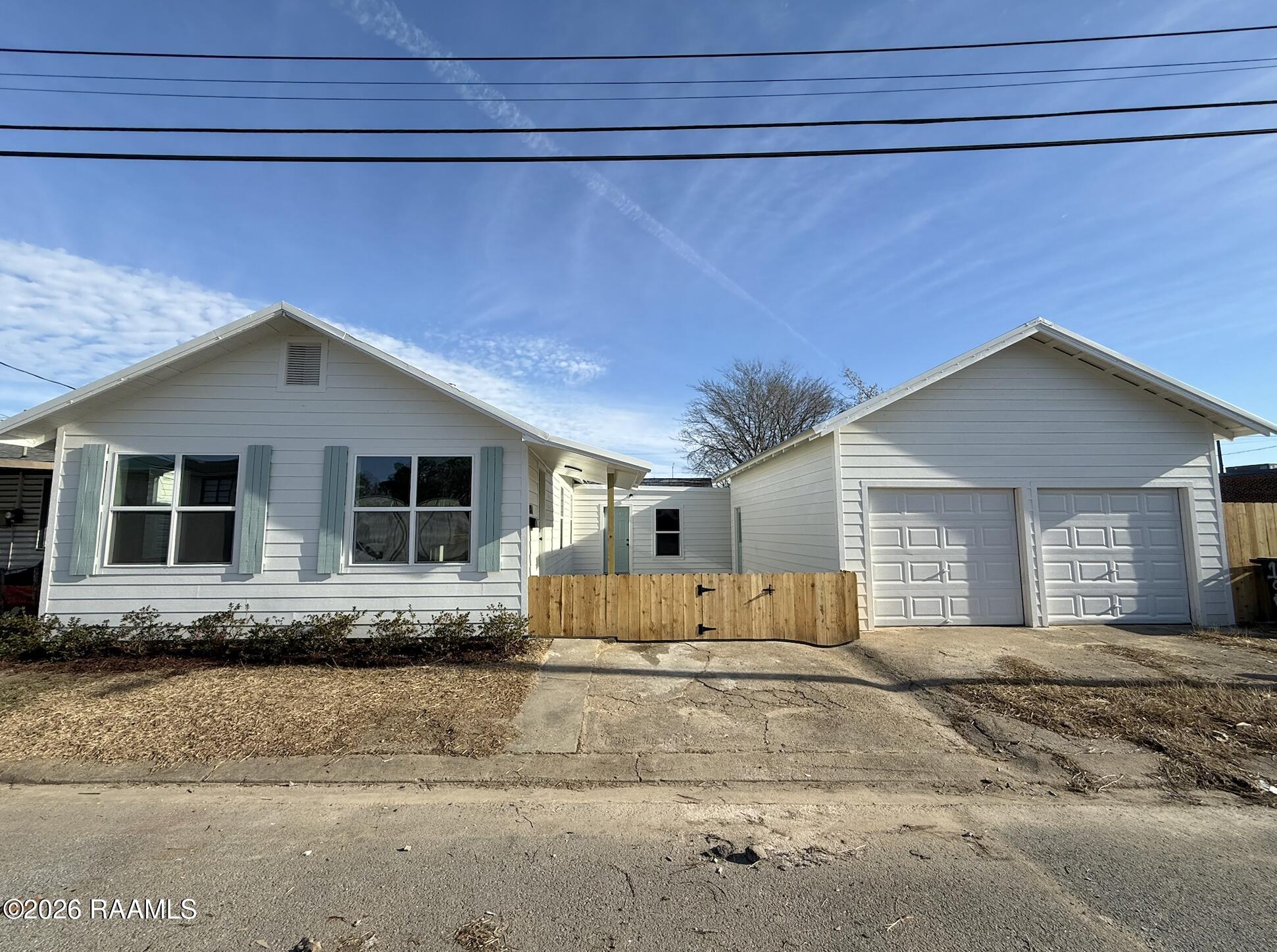 801 Cleveland, Lafayette LA