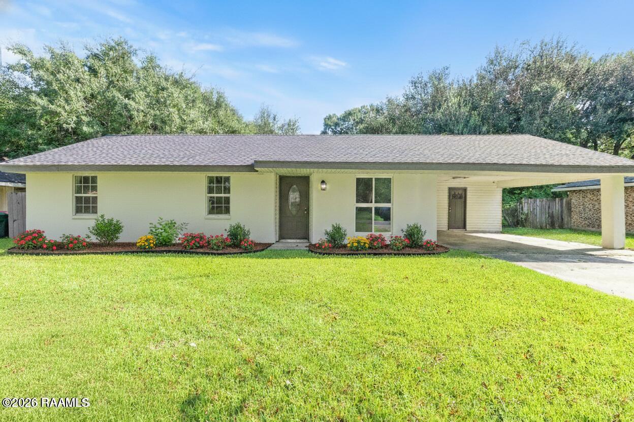 113 Driftwood, Lafayette LA