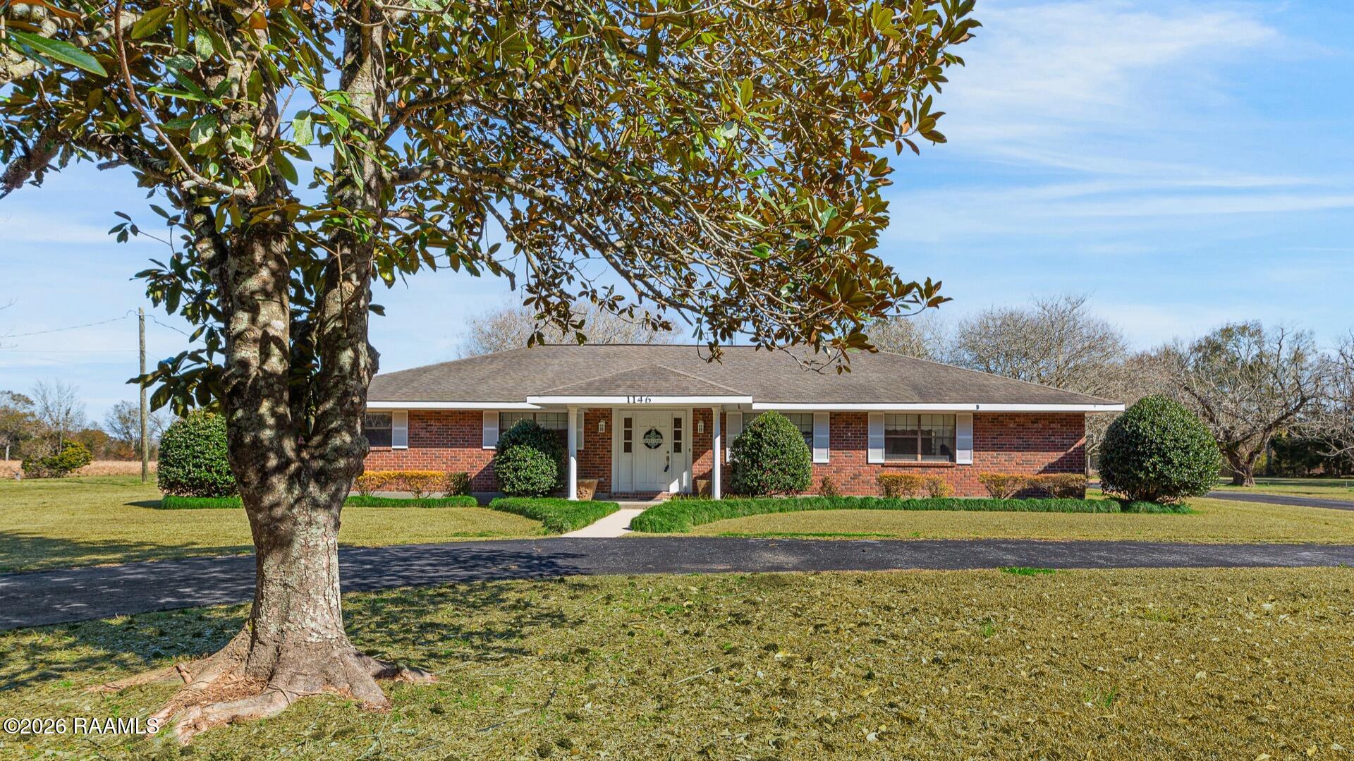 1146 Johnson, Breaux Bridge LA