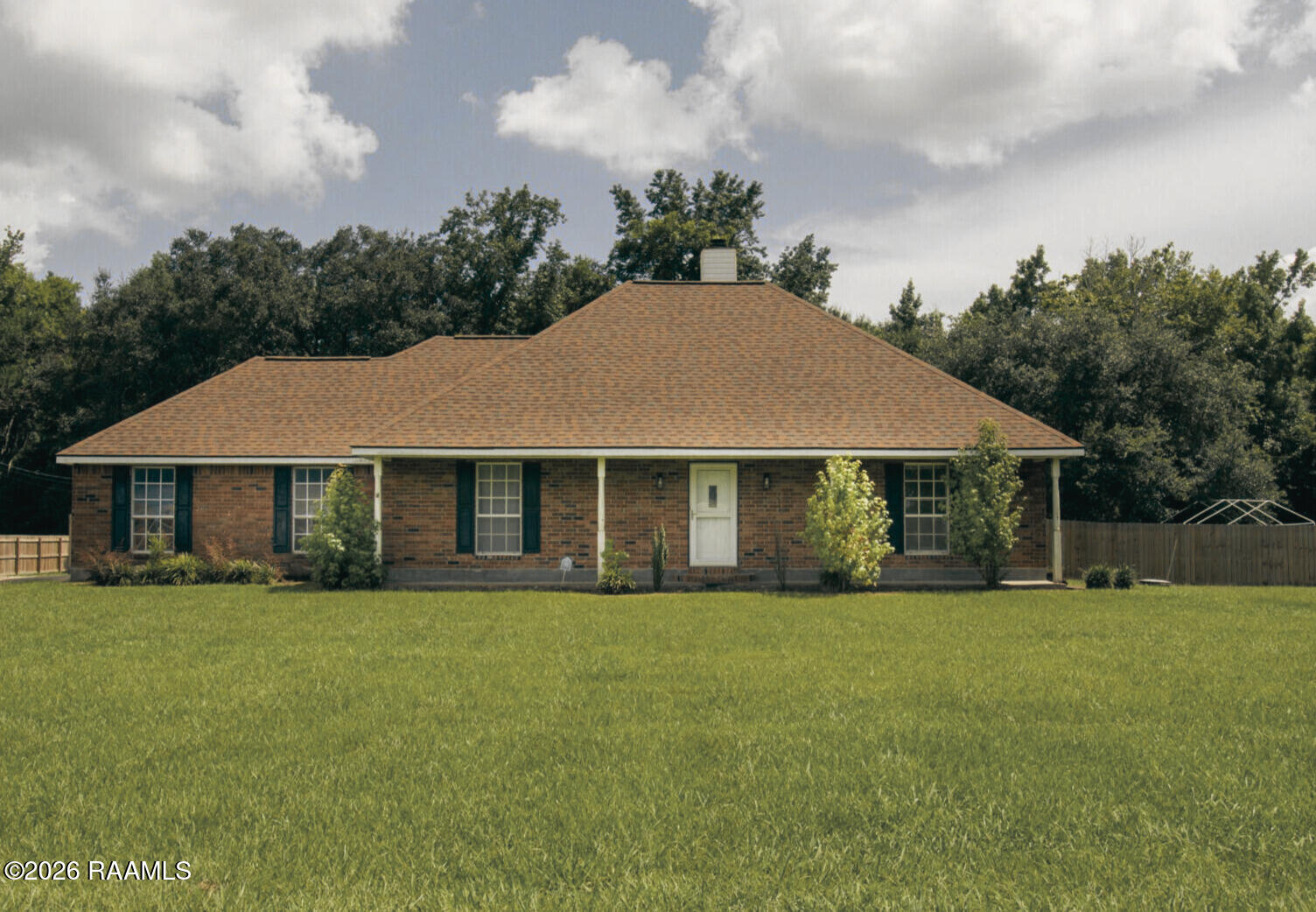 1034 Hollow Oaks, Breaux Bridge LA